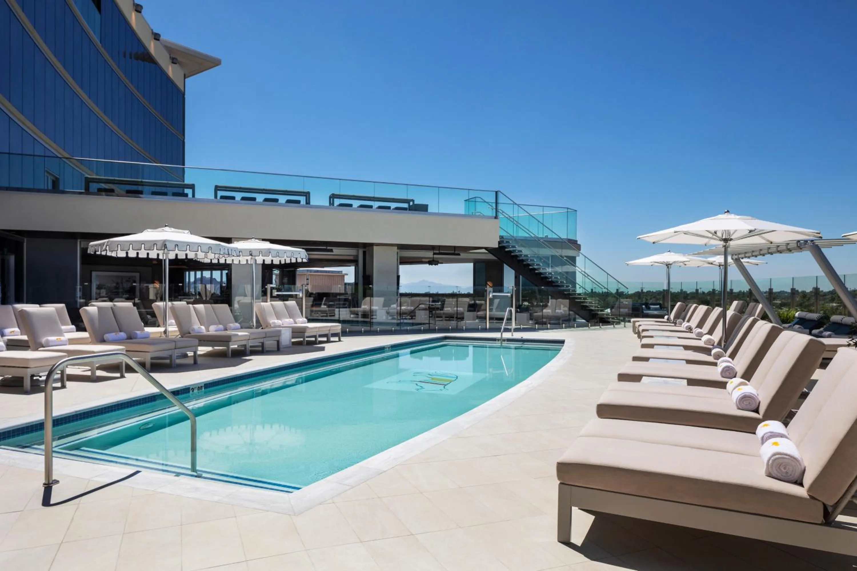 Swimming pool in Caesars Republic Scottsdale, a Hilton Hotel