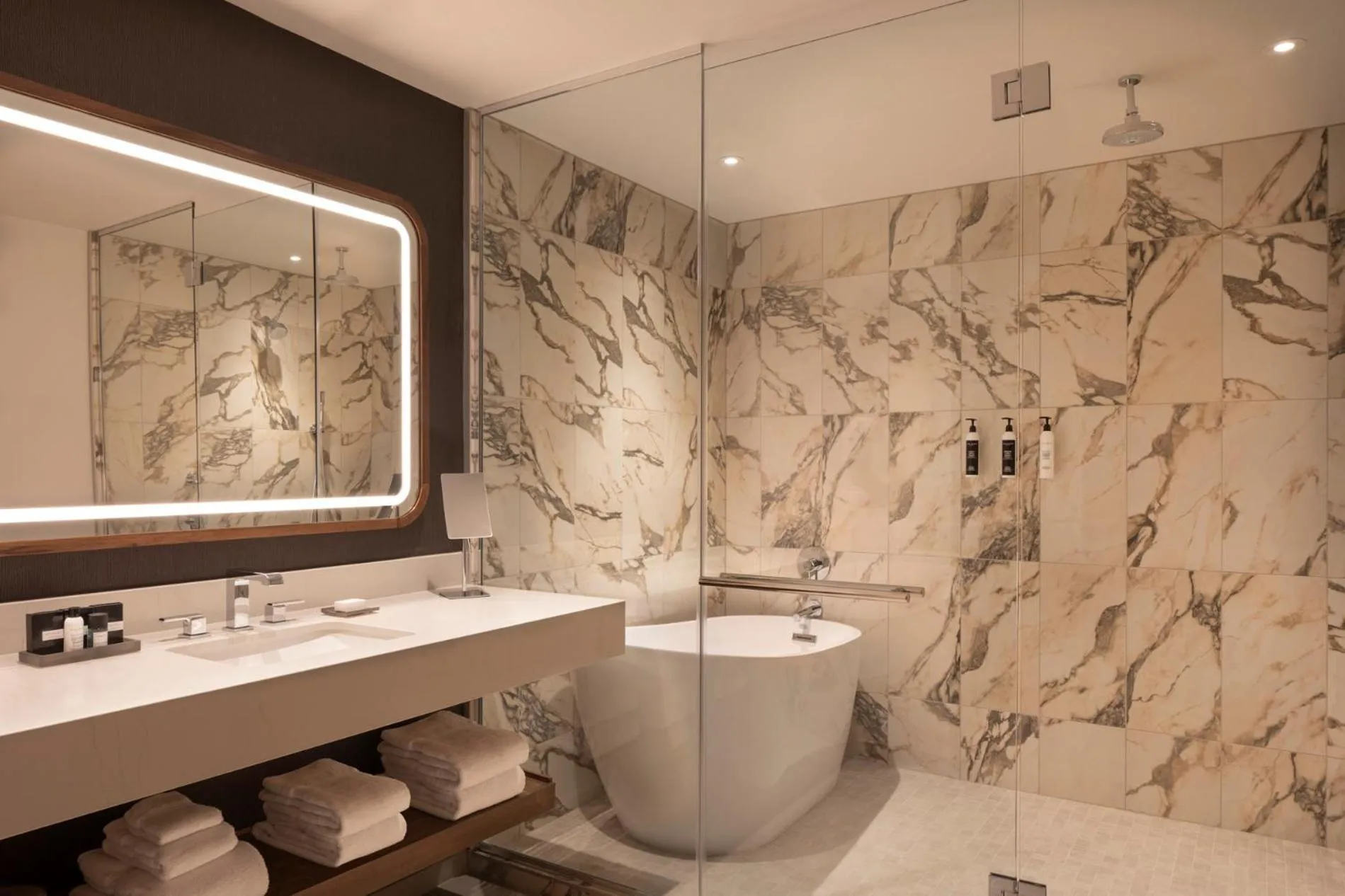 Bathroom in Caesars Republic Scottsdale, a Hilton Hotel