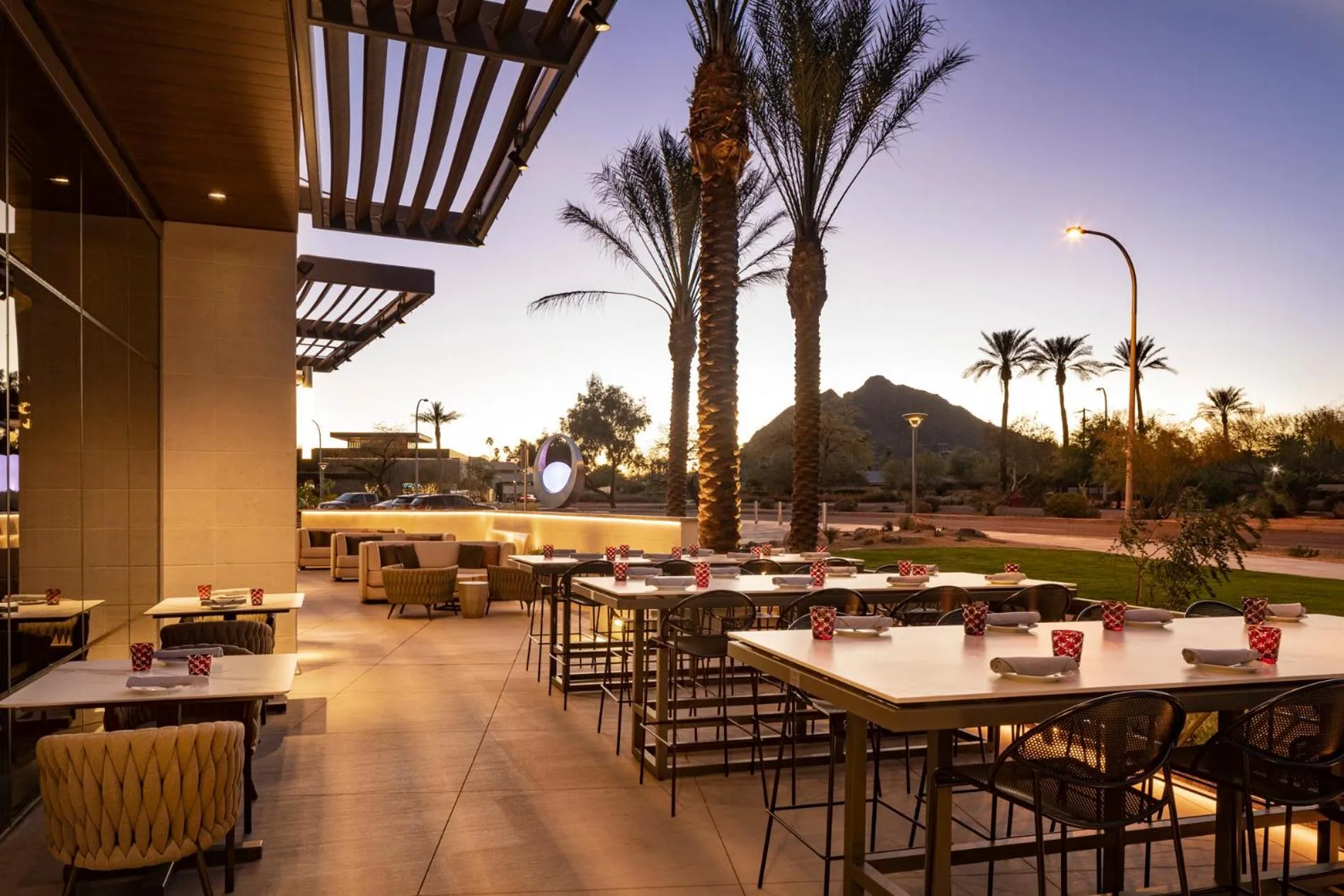Restaurant/places to eat in Caesars Republic Scottsdale, a Hilton Hotel