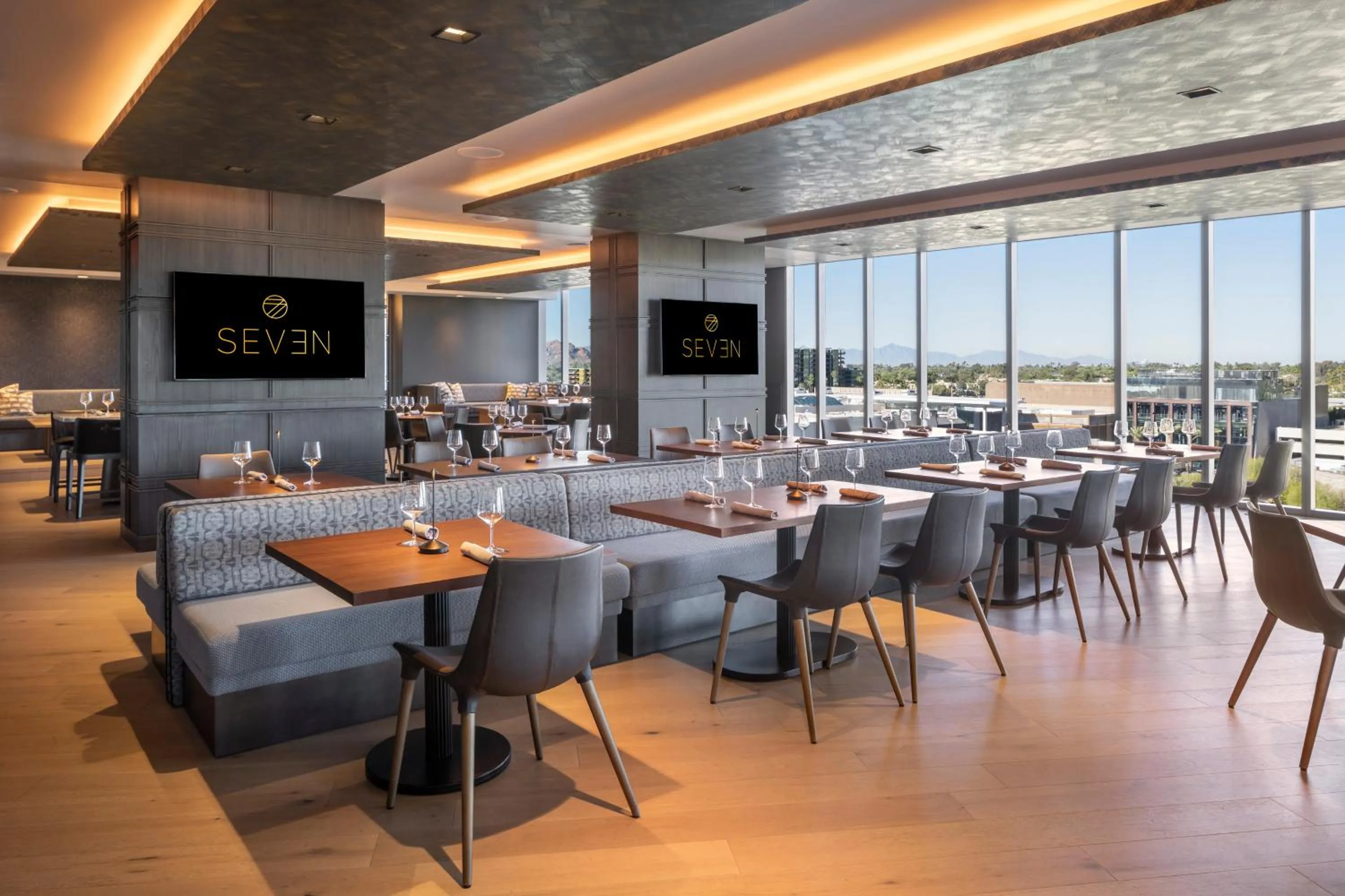 Restaurant/places to eat in Caesars Republic Scottsdale, a Hilton Hotel