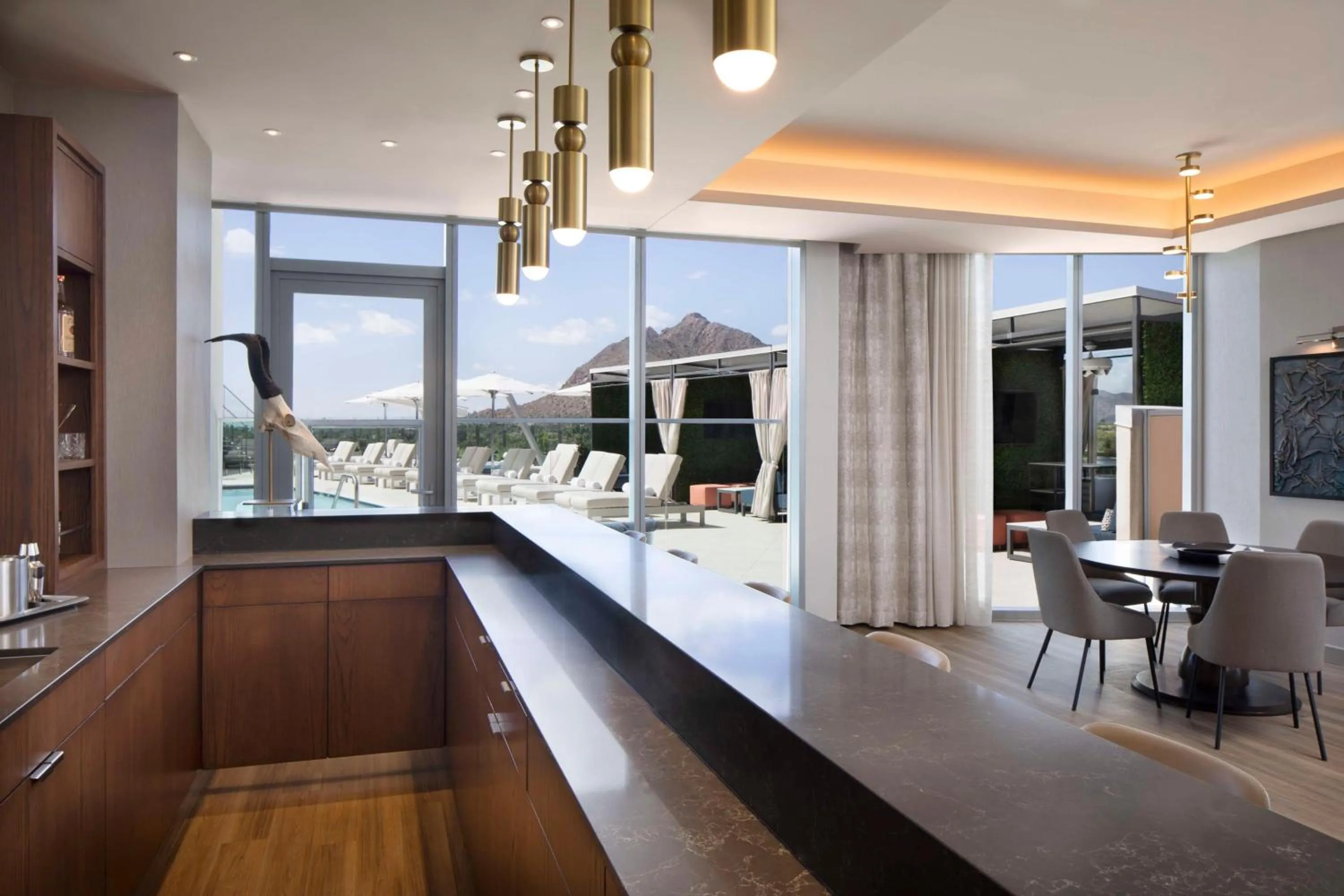 Kitchen or kitchenette in Caesars Republic Scottsdale, a Hilton Hotel