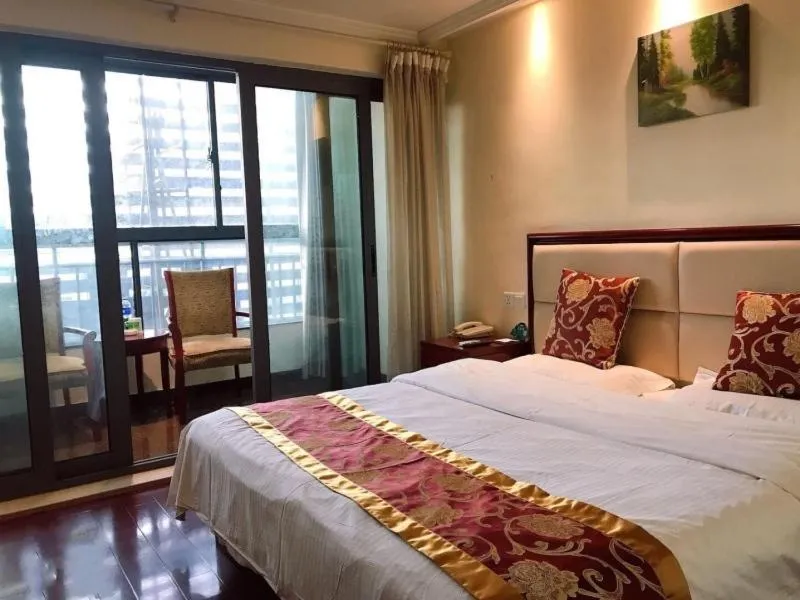 GreeTree Inn JiangSu Suzhou Taiping High-speed North Station Express Hotel