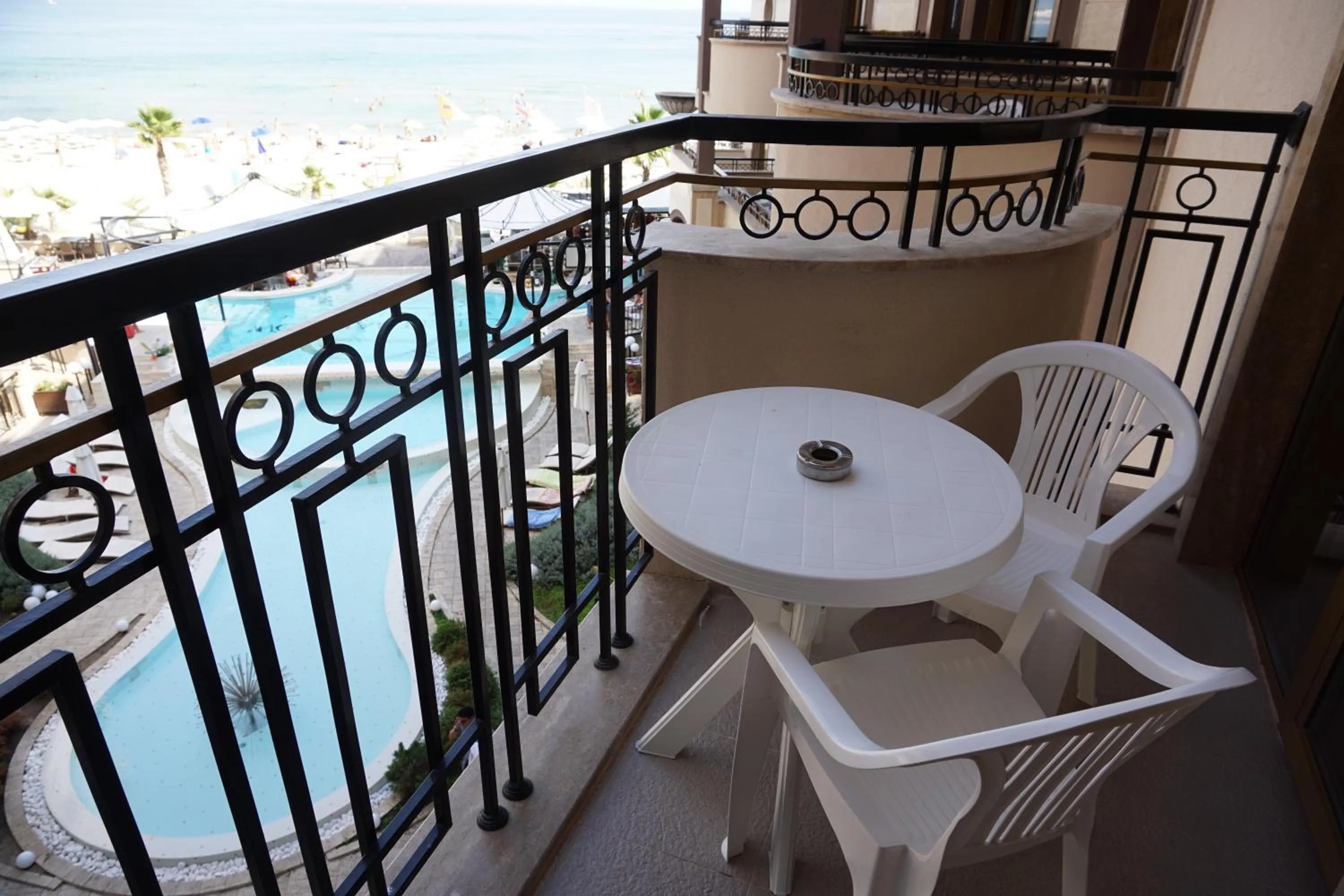 Hotel Golden Ina - All Inclusive - Beachfront