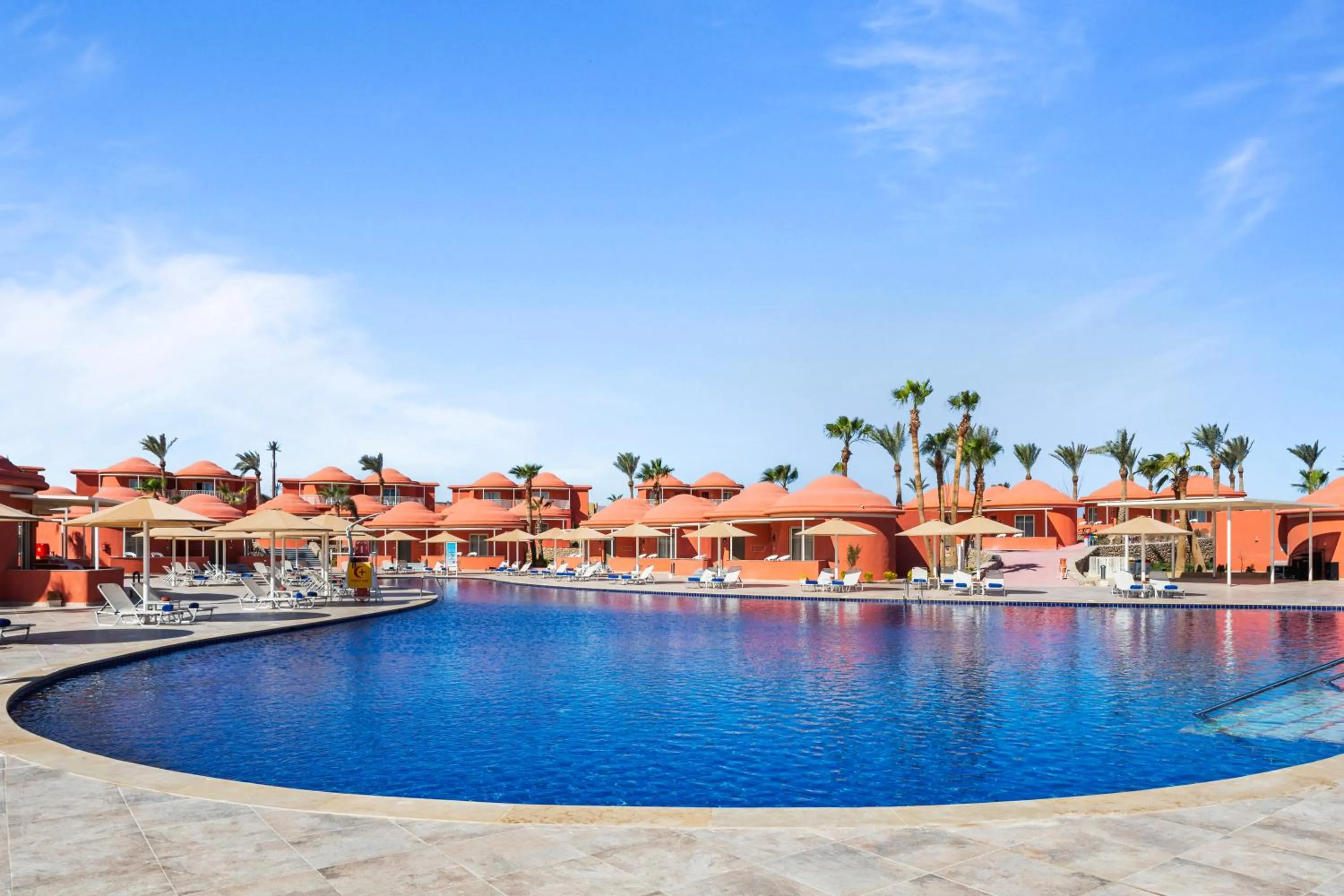 Swimming pool in Pickalbatros Laguna Club Resort Sharm El Sheikh
