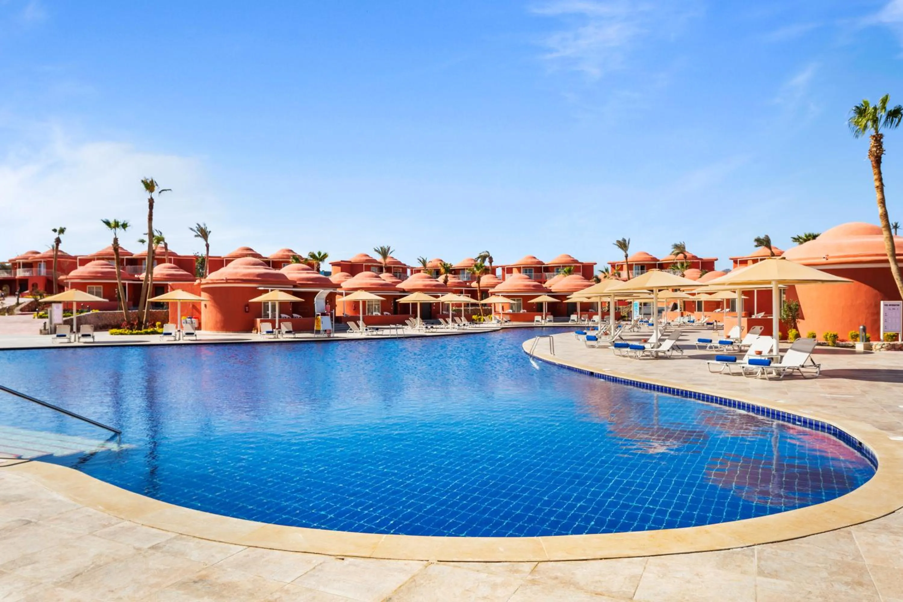 Swimming pool in Pickalbatros Laguna Club Resort Sharm El Sheikh