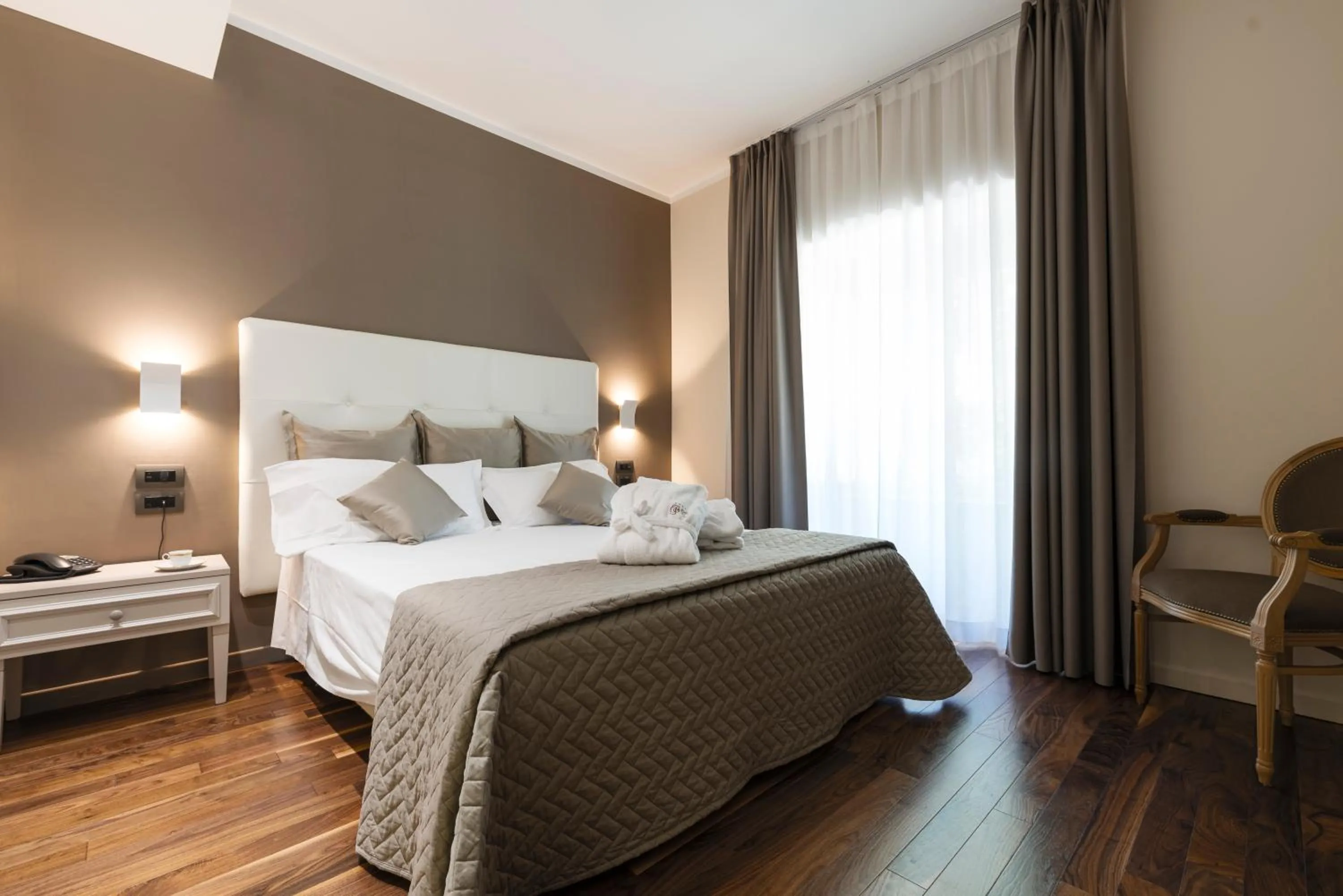 Photo of the whole room, Bed in Grand Hotel Telese