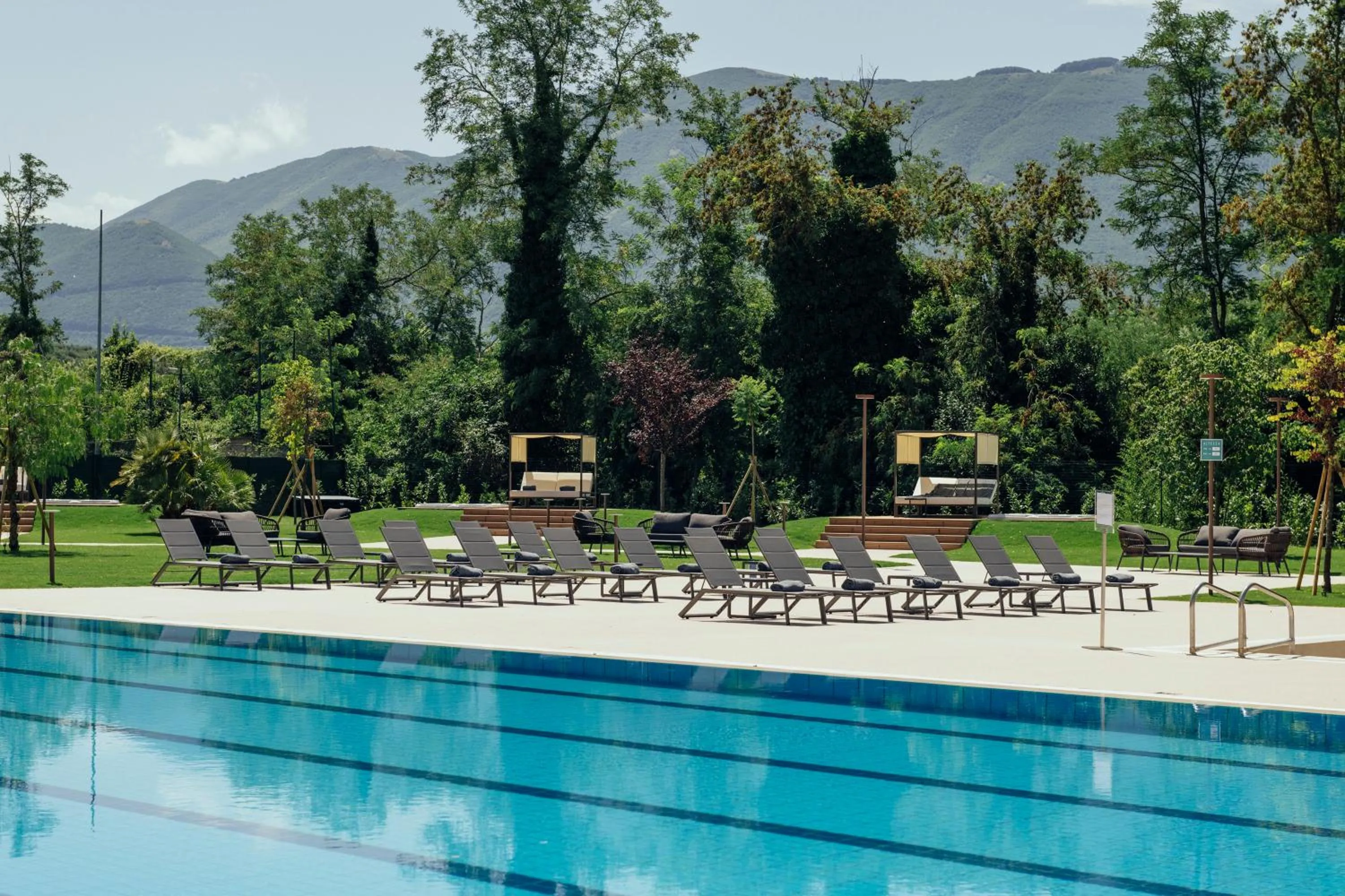 Swimming pool in Grand Hotel Telese