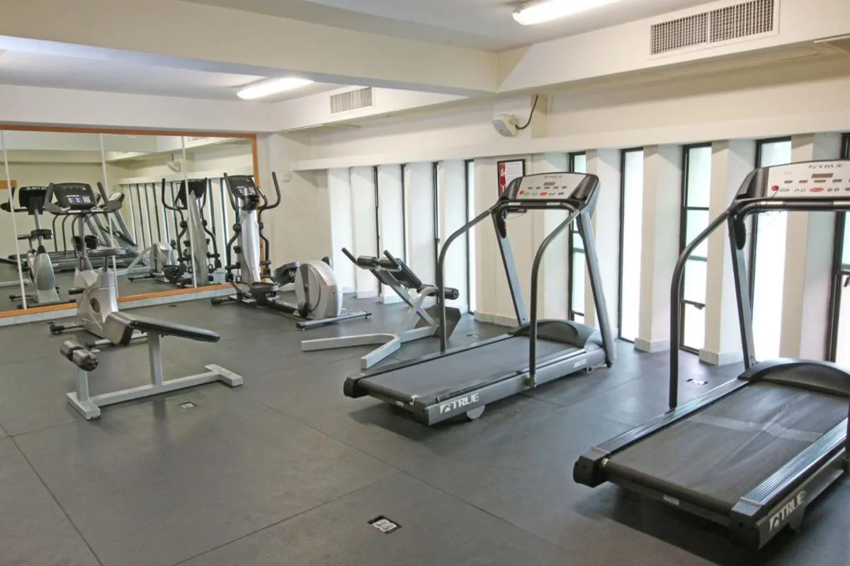 Fitness centre/facilities in Hotel Colón Plaza Business Class
