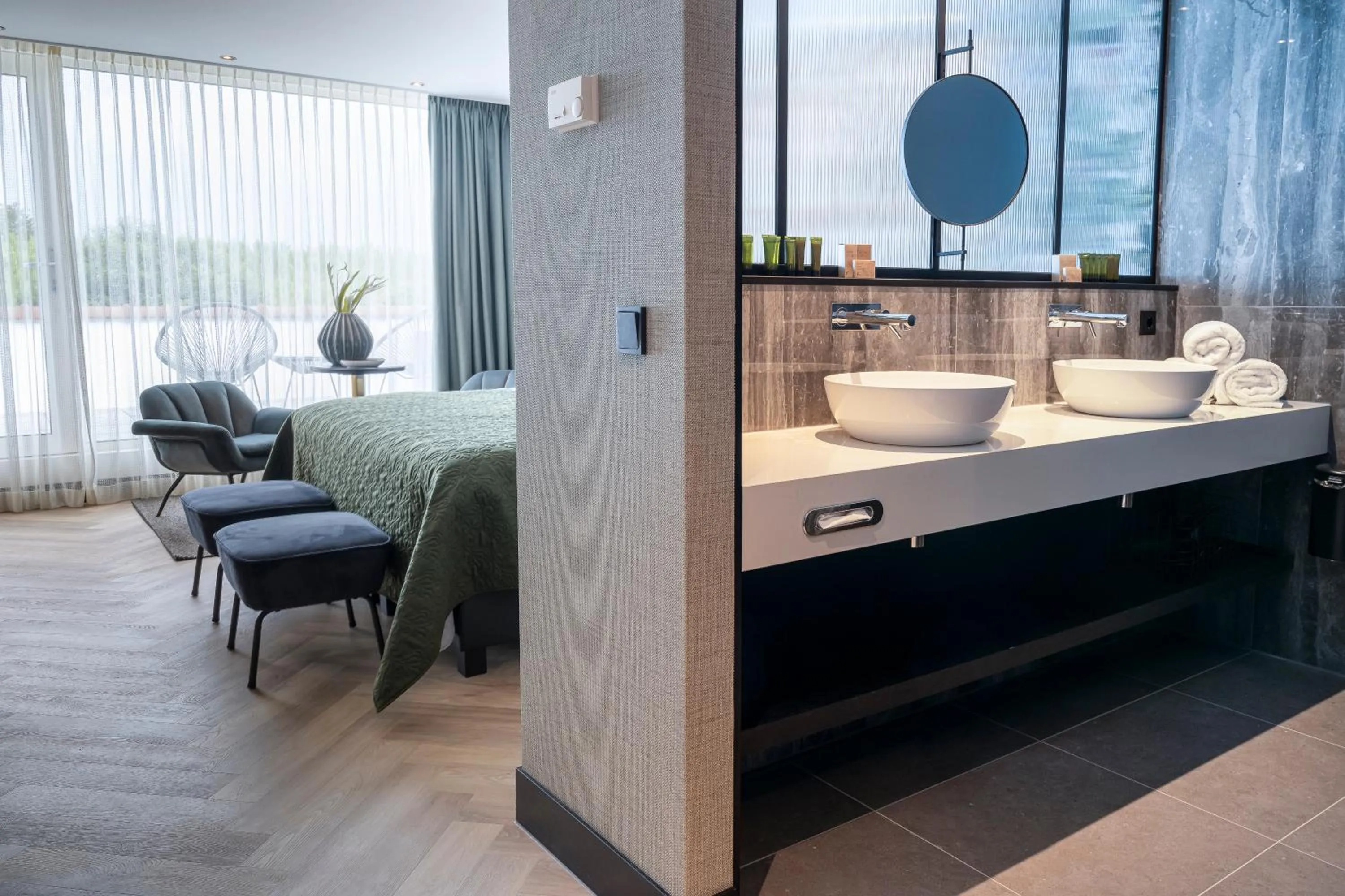 Bathroom, Bed in Van der Valk Cuijk - Nijmegen