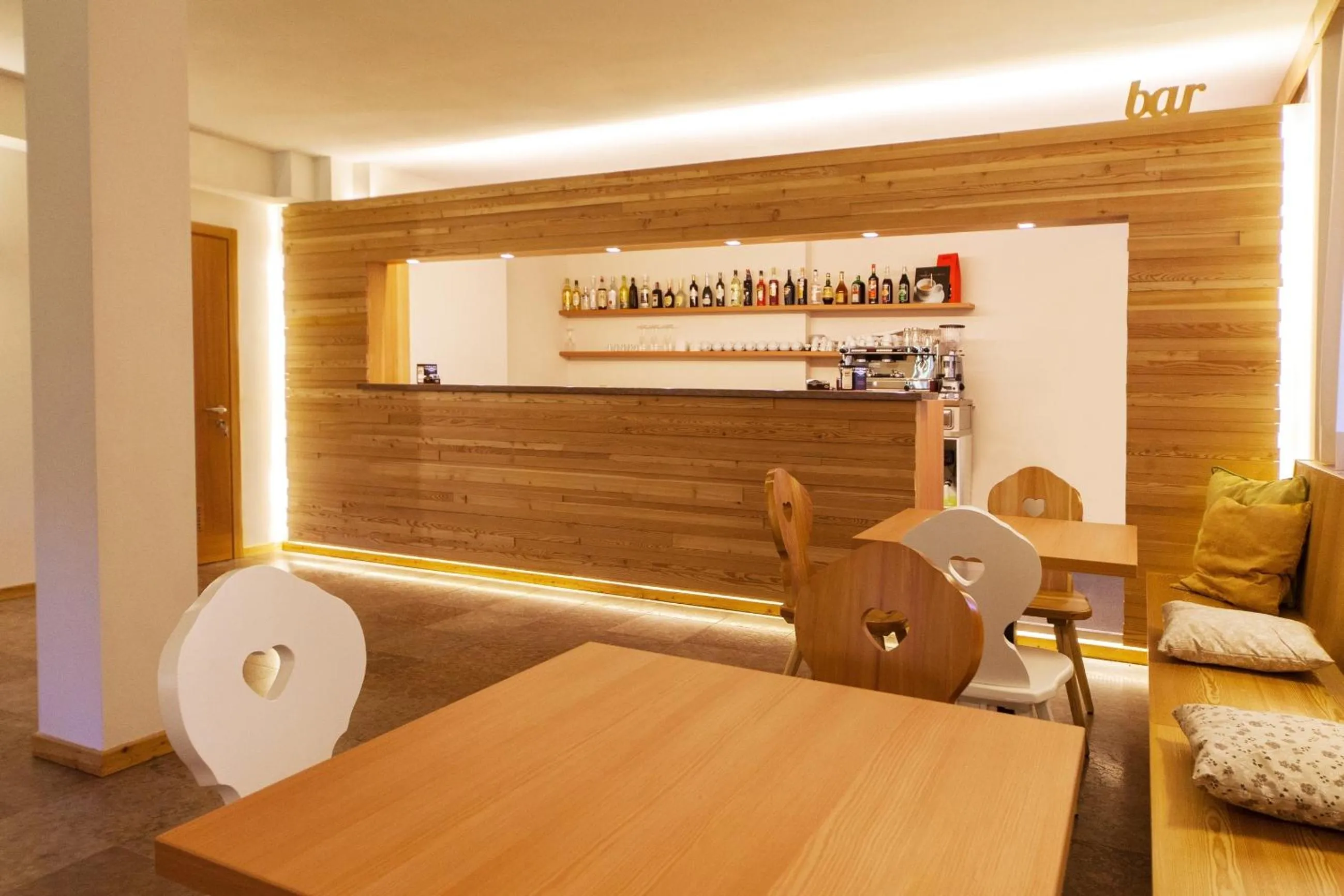 Communal lounge/ TV room in Lumen