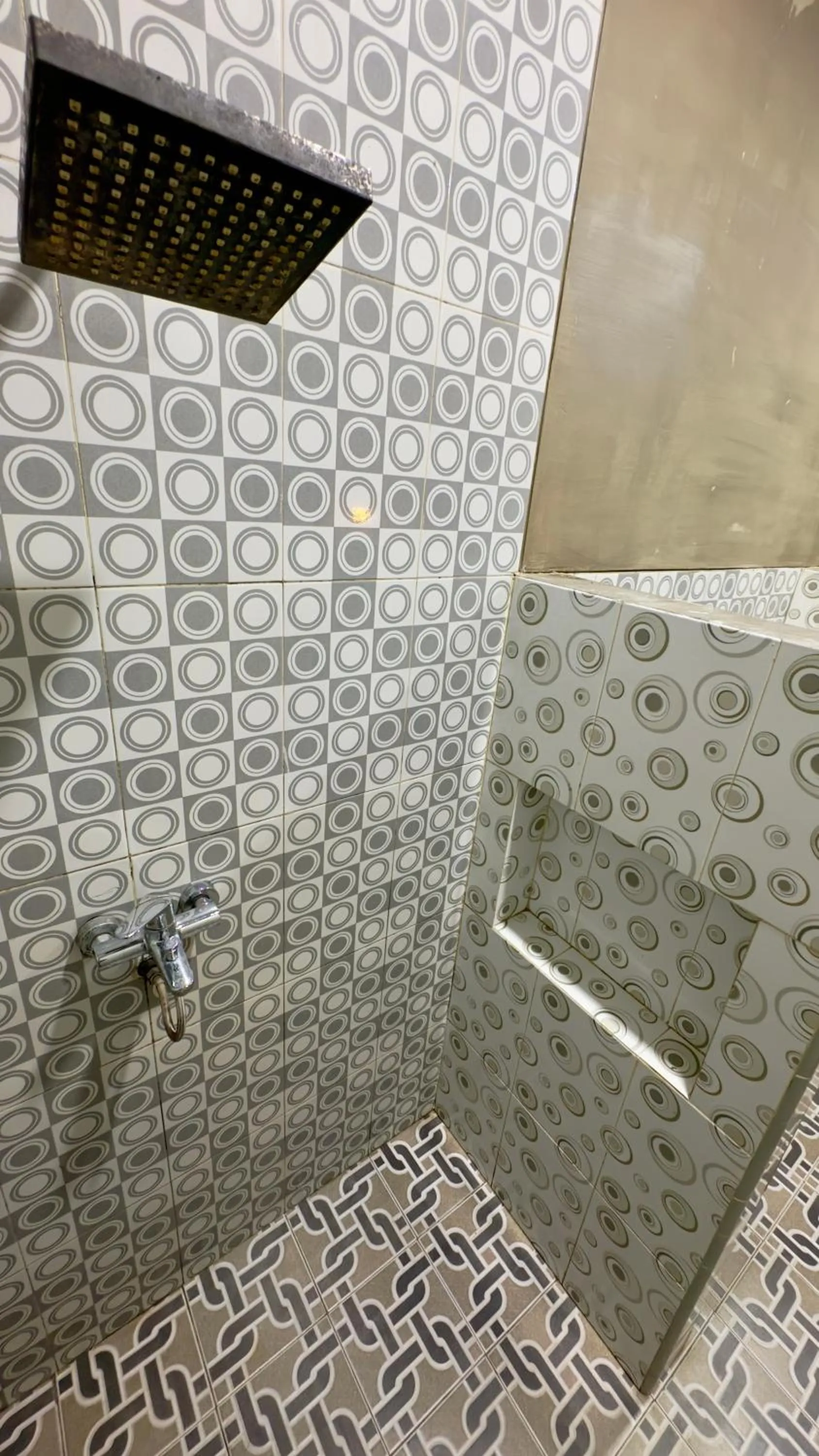 Shower in Sky View Bromo Guest House