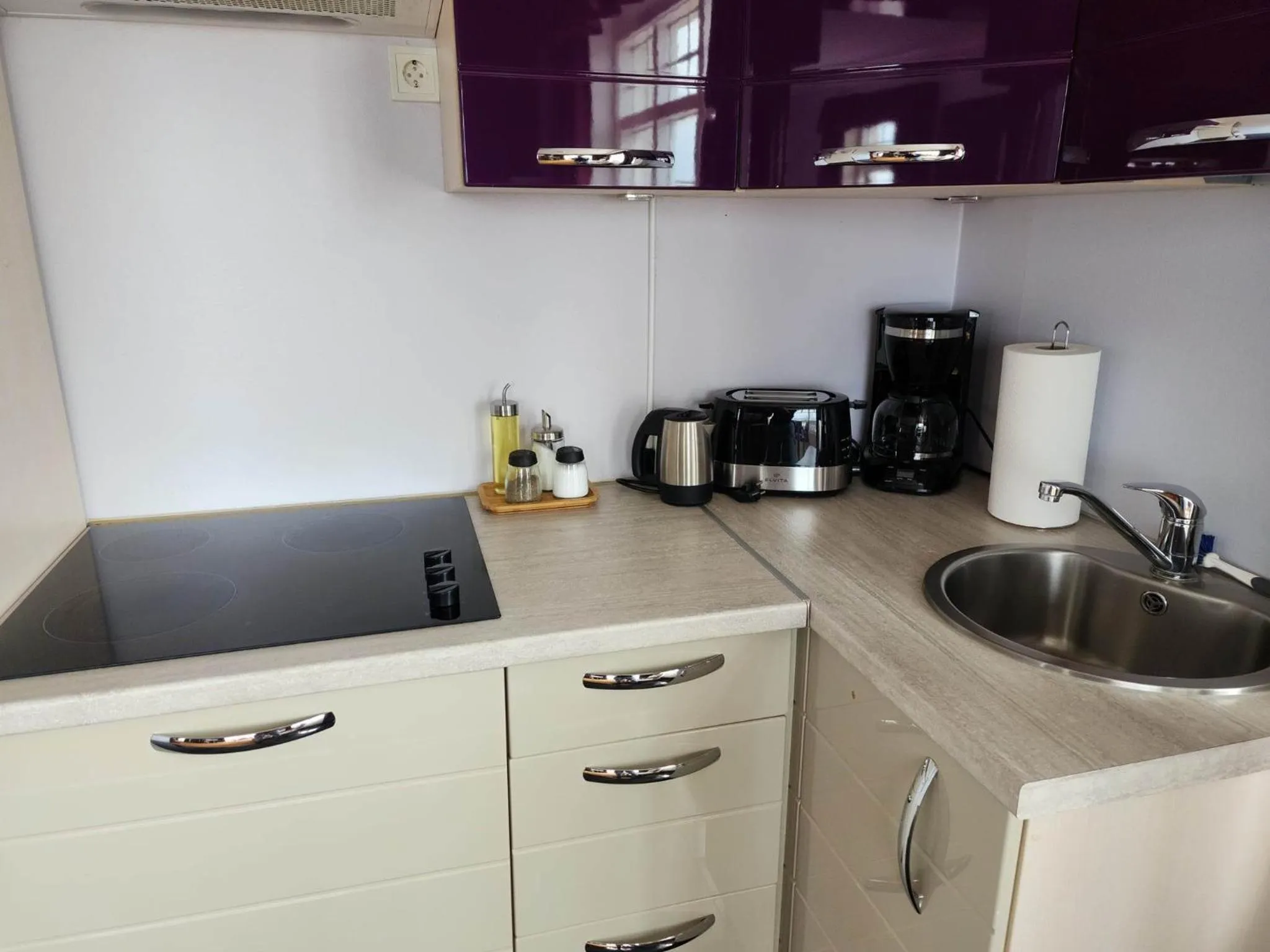 kitchen in Kiljan Apartments & Rooms