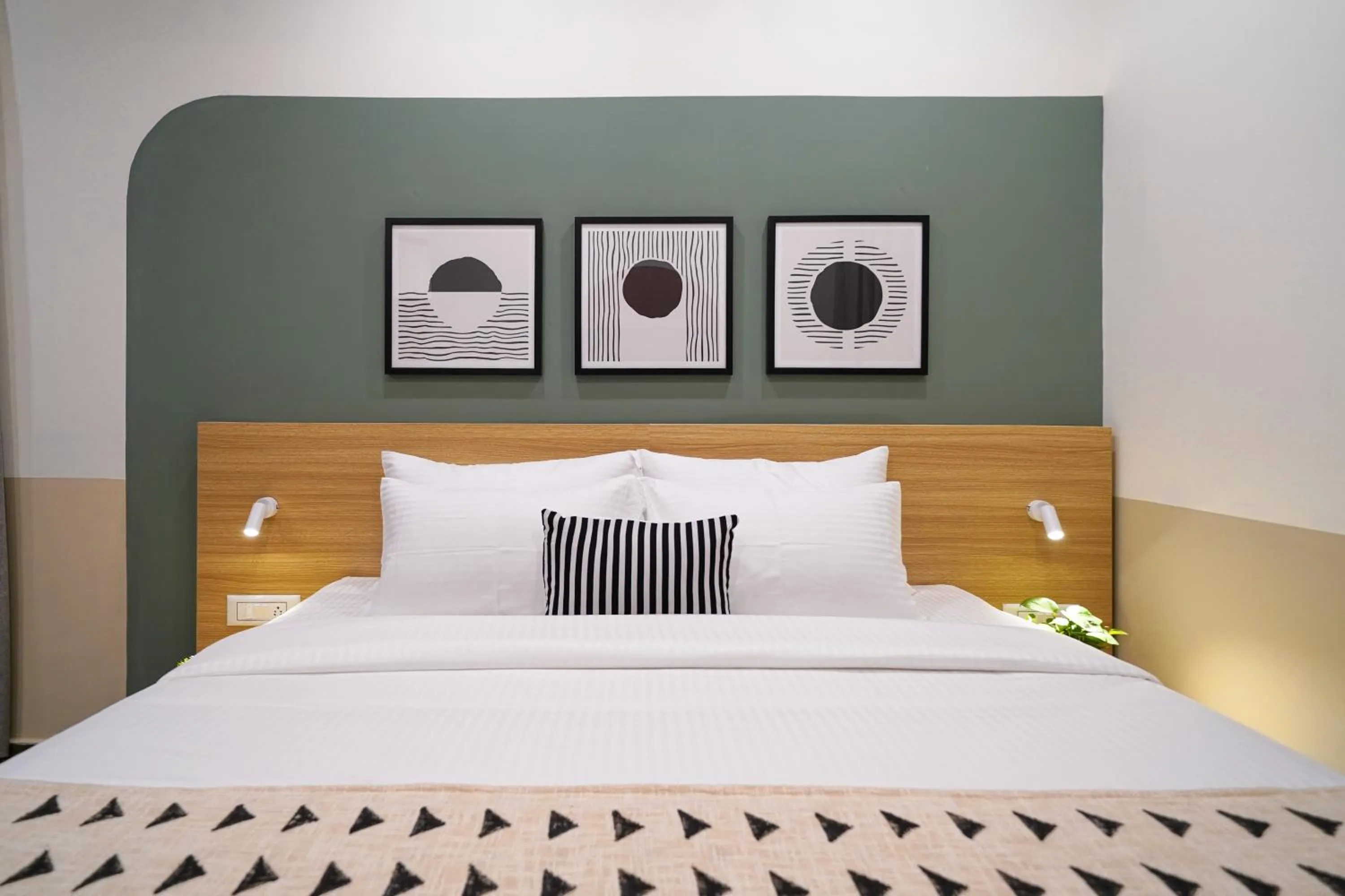 Bed in Olive Hotel Hosa Road Metro by Embassy Group