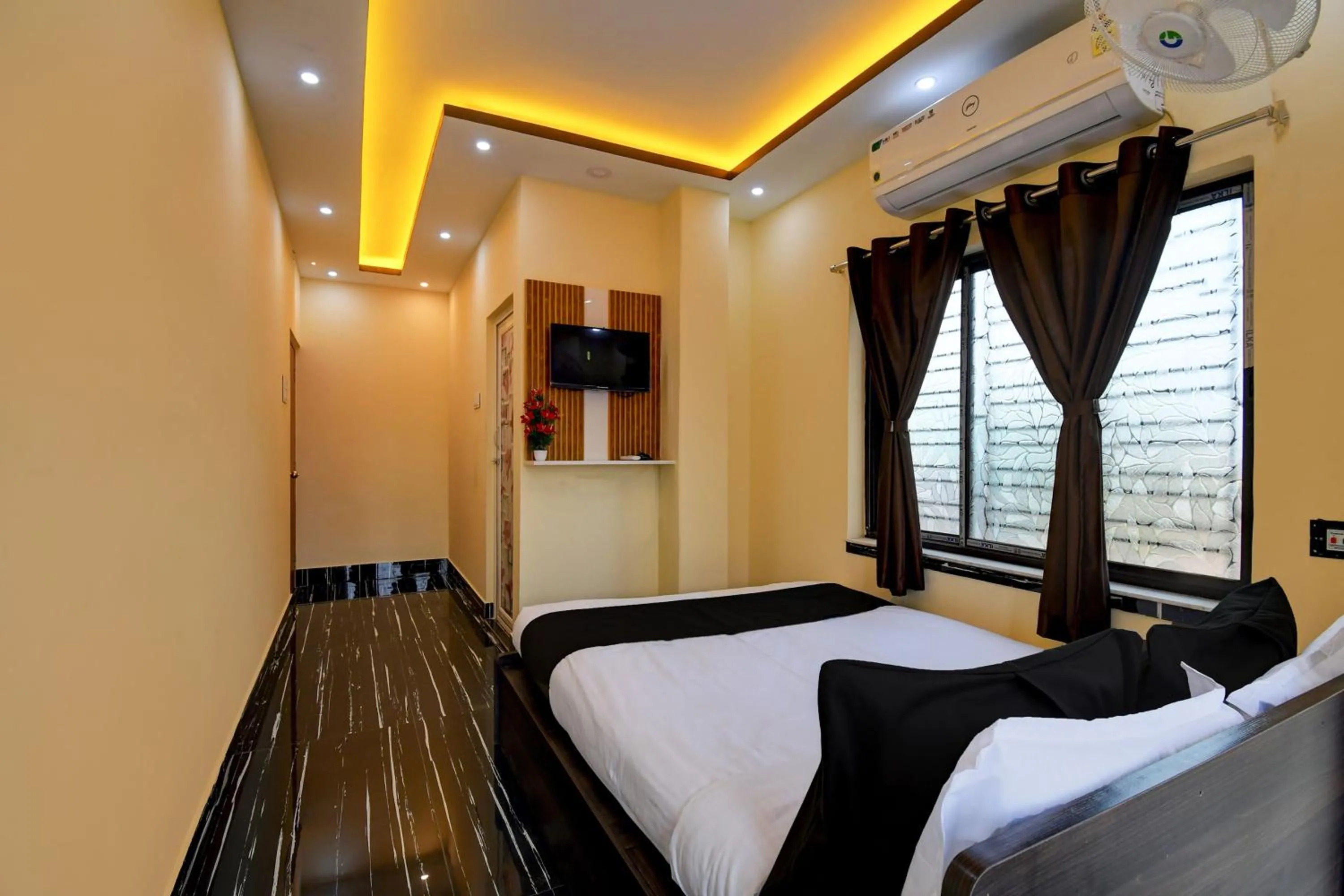 Bedroom, Bed in Hotel O Chilli Pepper Hotel and Restaurant