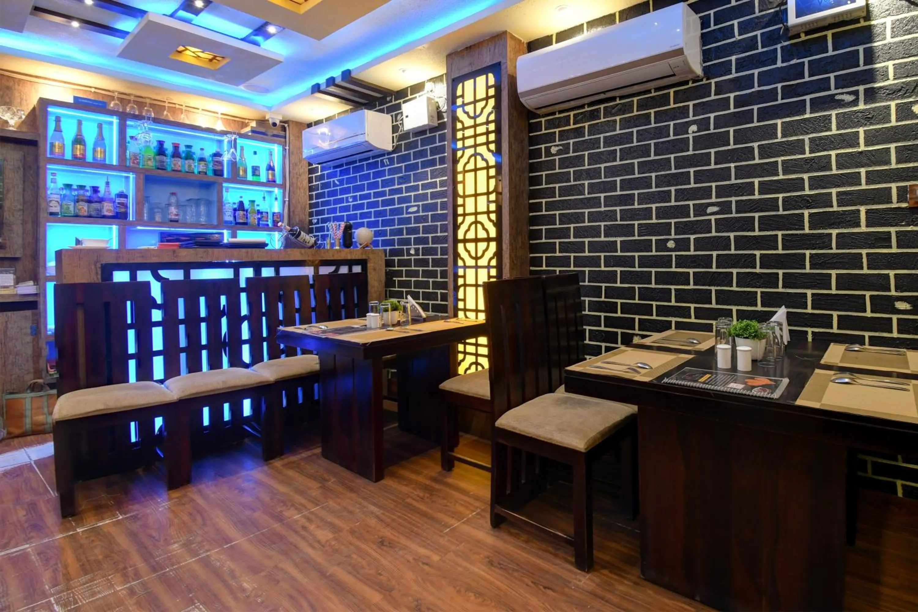 Restaurant/places to eat in Hotel O Chilli Pepper Hotel and Restaurant