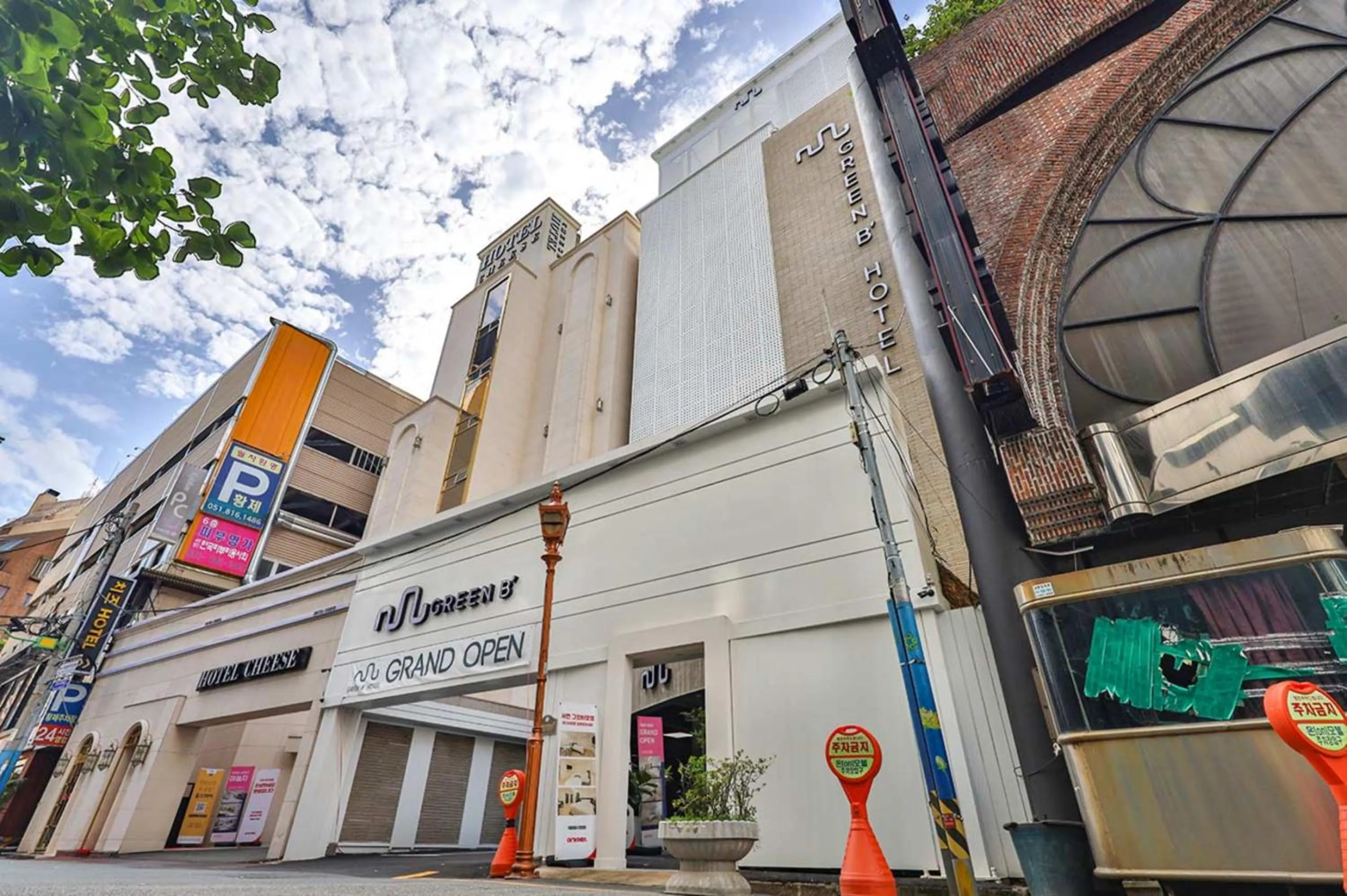 Property building in Green B Hotel Busan Seomyeon