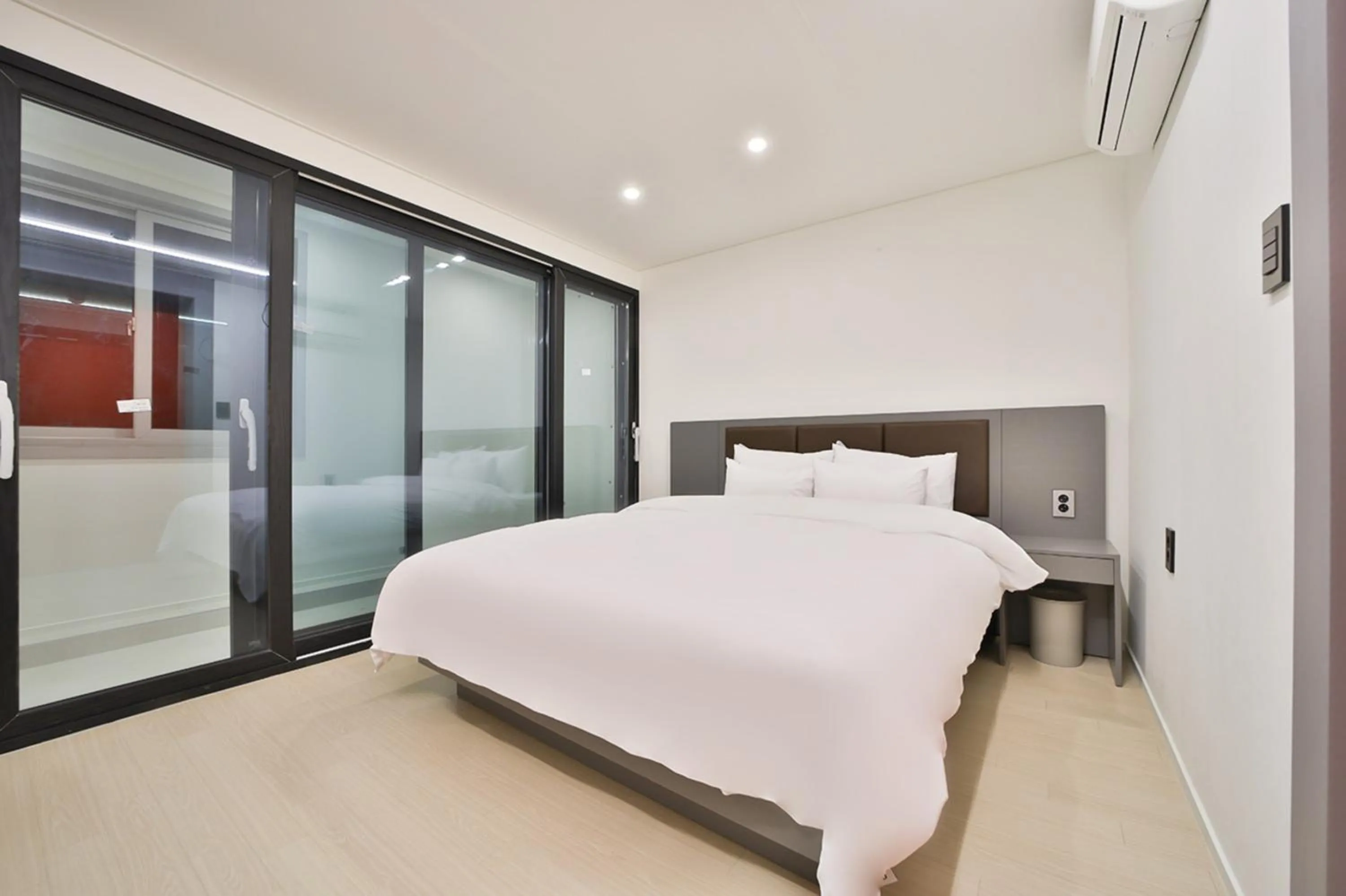 Bedroom, Bed in Green B Hotel Busan Seomyeon