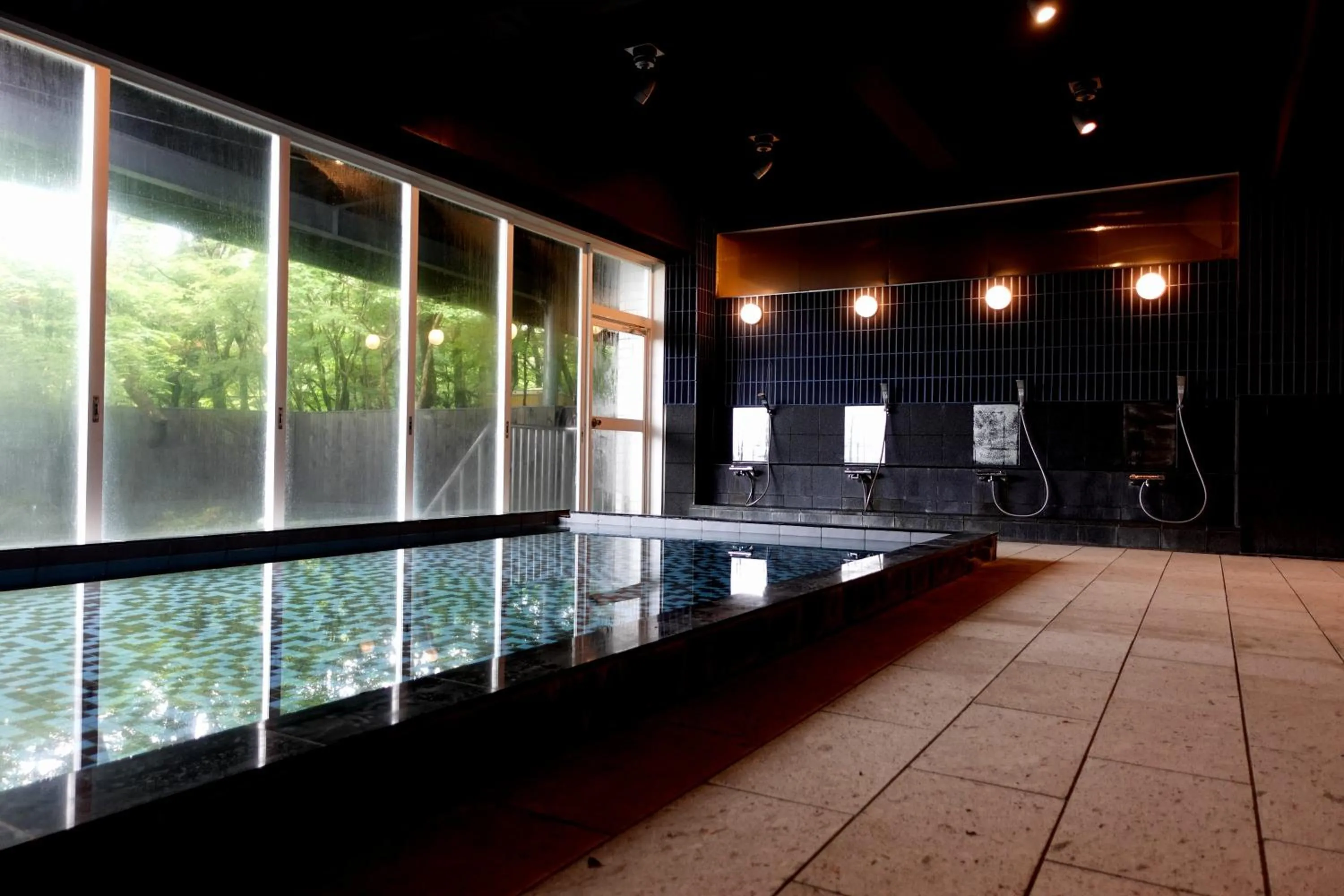 Hot Spring Bath in Resort Hotel RAKI House Nasu
