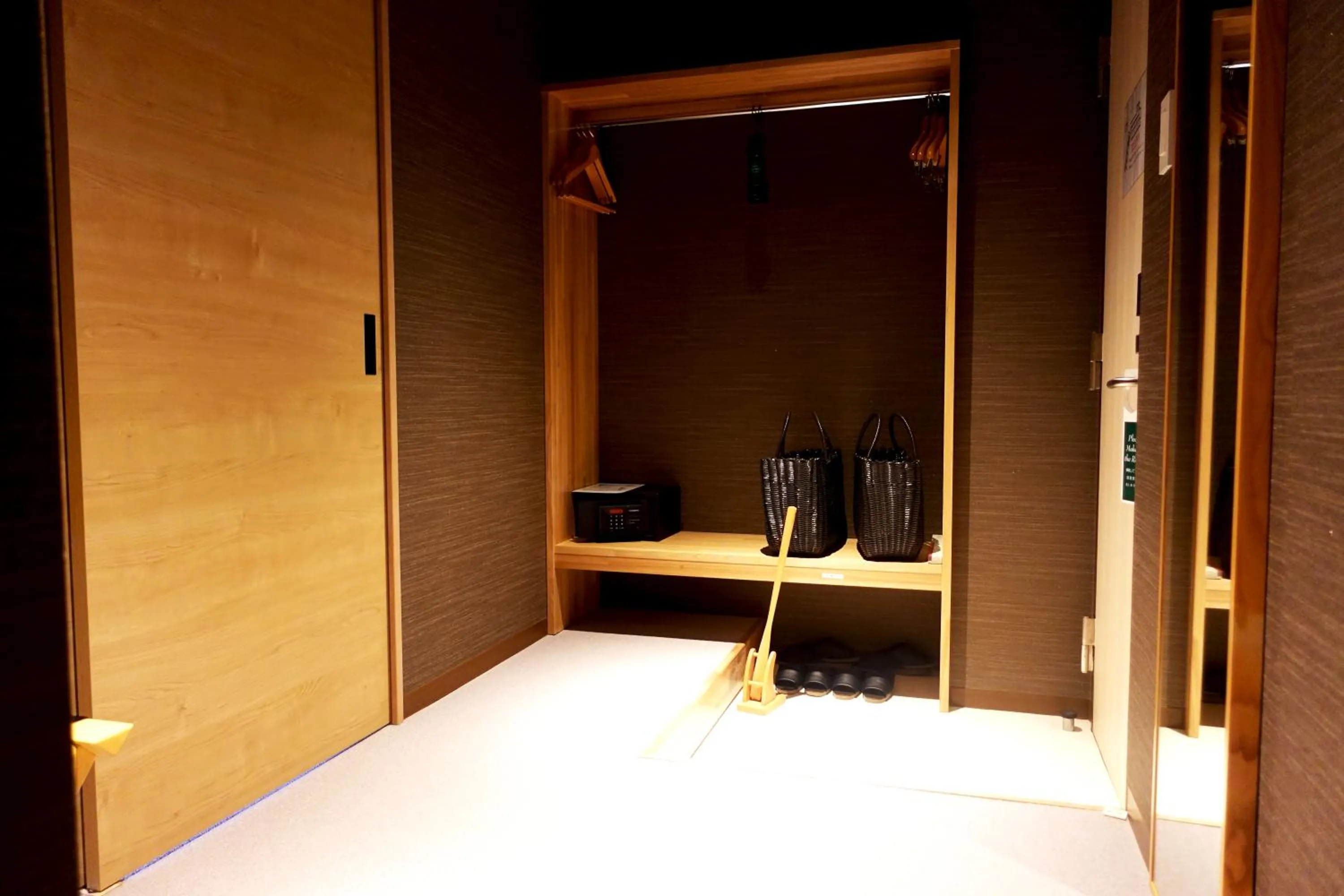 hair dresser in Resort Hotel RAKI House Nasu