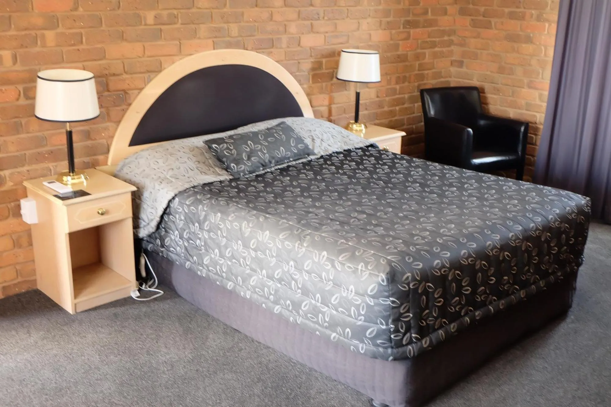 Bed in Charles sturt motor inn