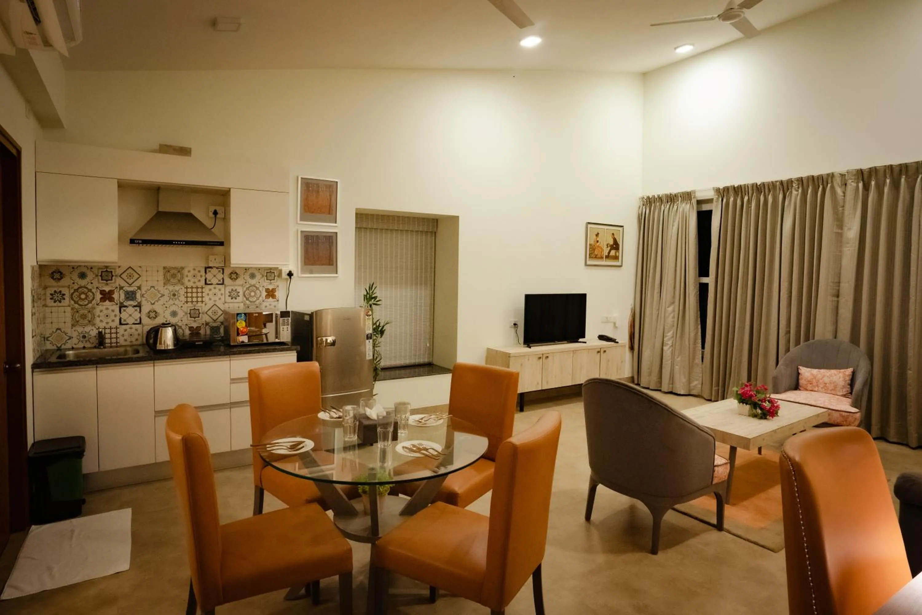 Coffee/tea facilities in Carnival De Goa