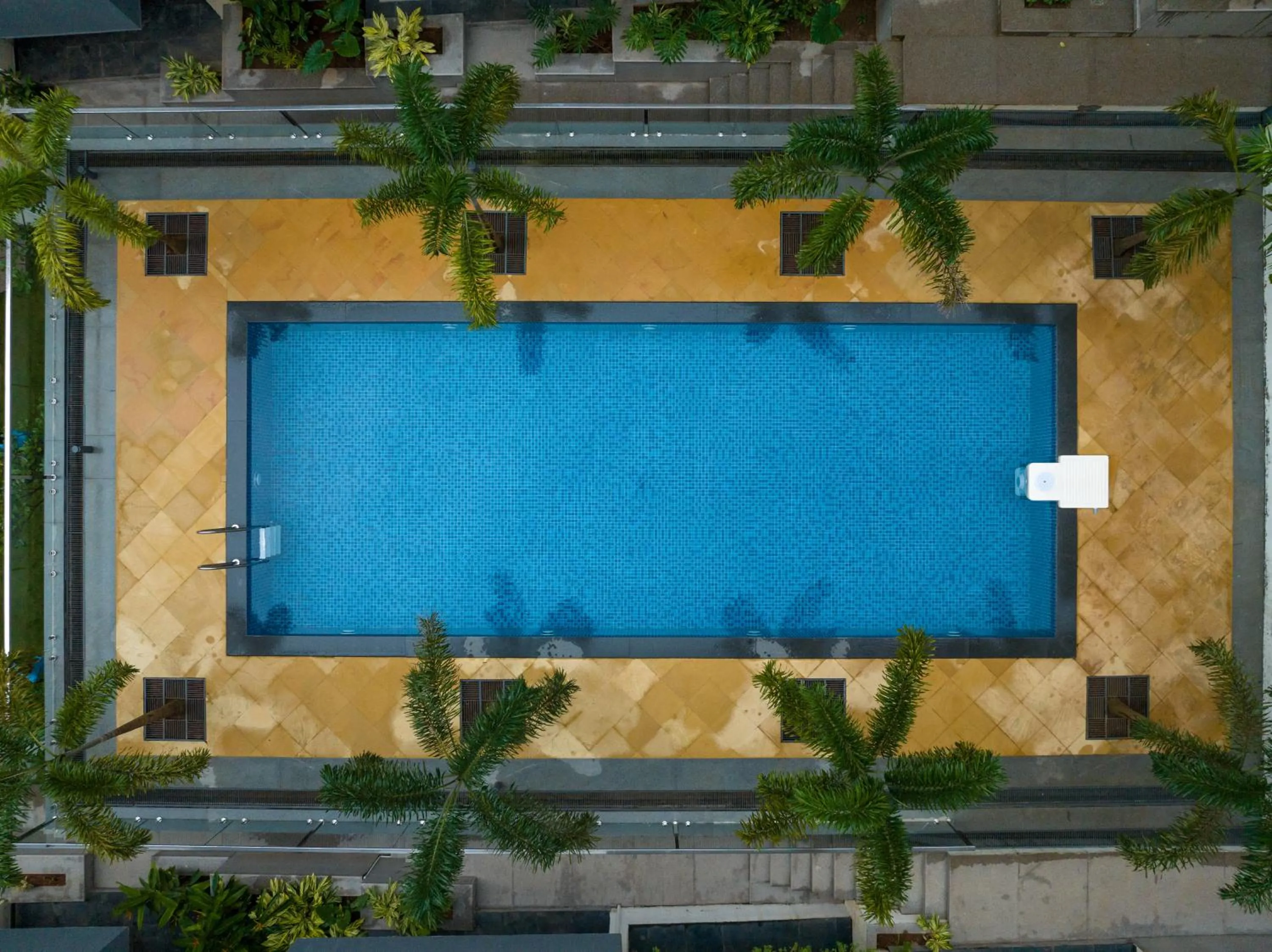 Swimming pool in Carnival De Goa