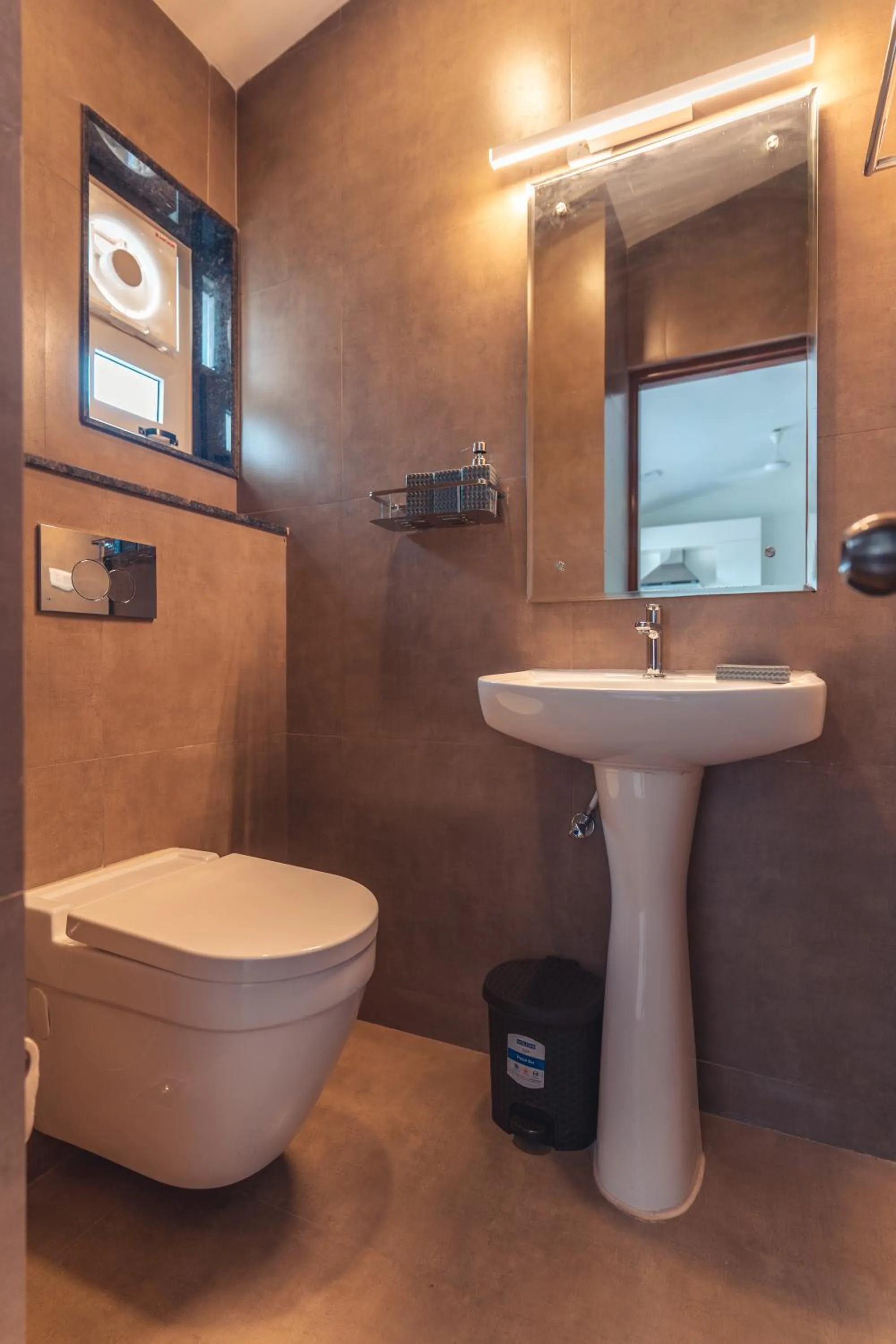 Bathroom in Carnival De Goa