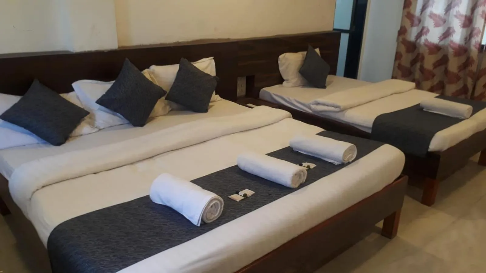 Bed in Anant Villa & Resorts