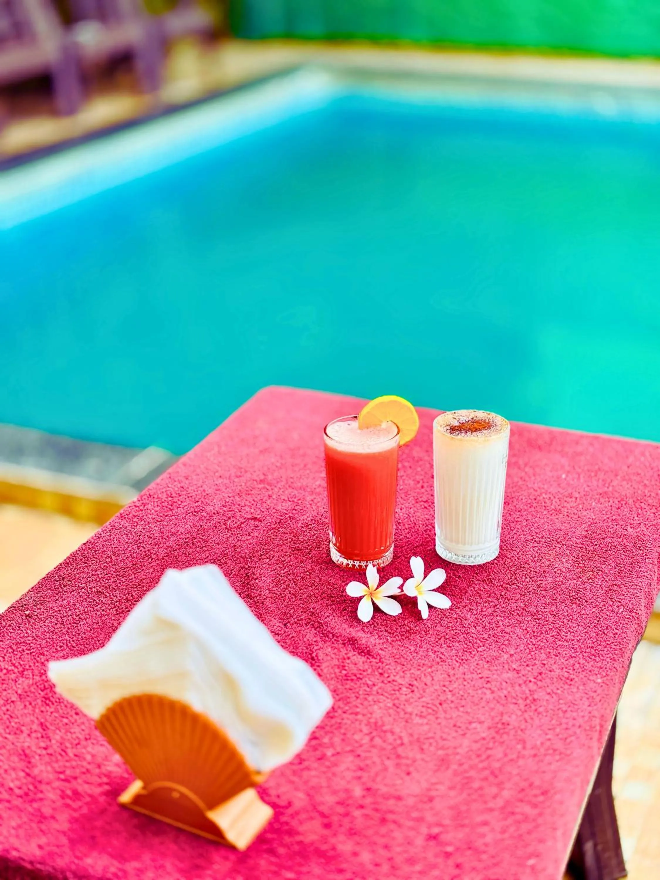 Swimming pool in Anant Villa & Resorts