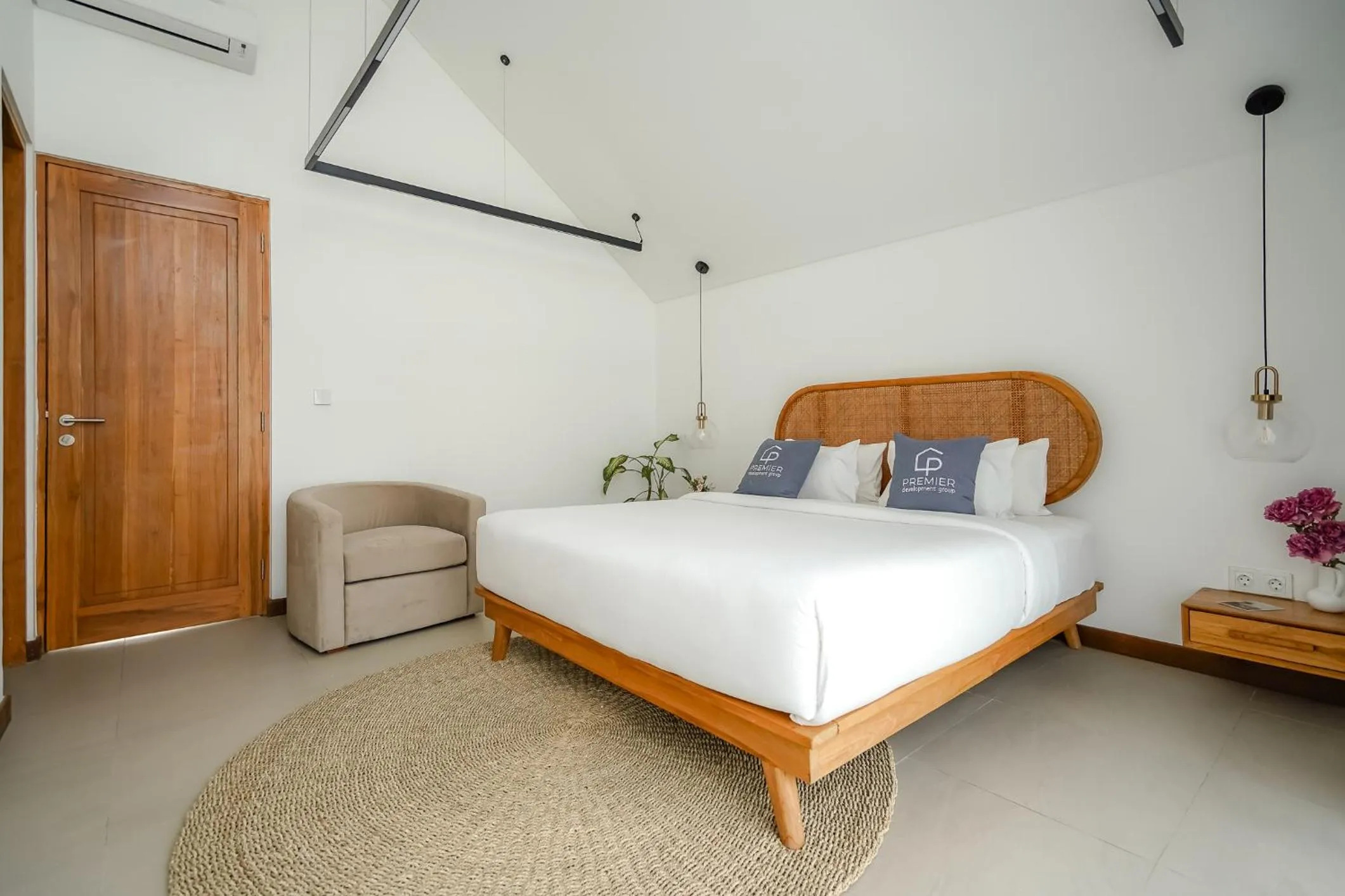 Bedroom, Bed in Premier Umalas Villas
