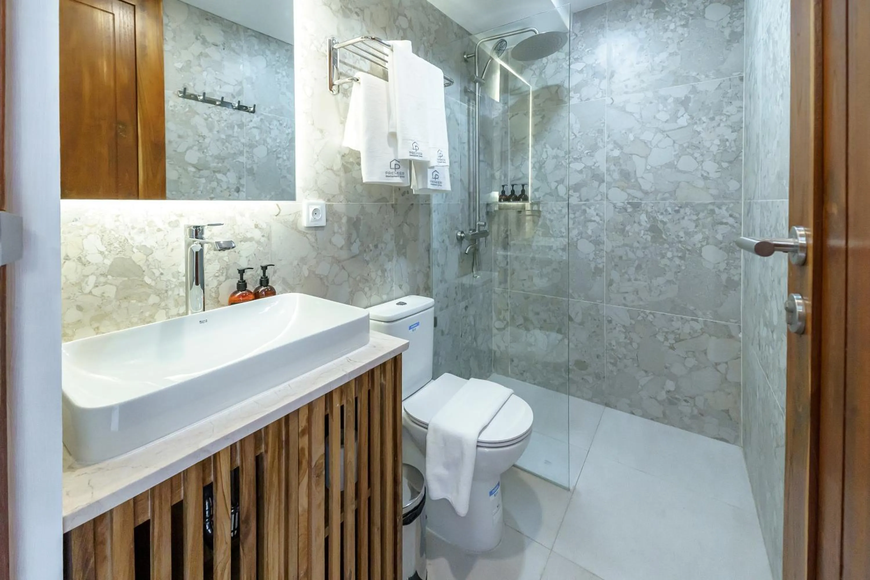 Shower in Premier Umalas Villas