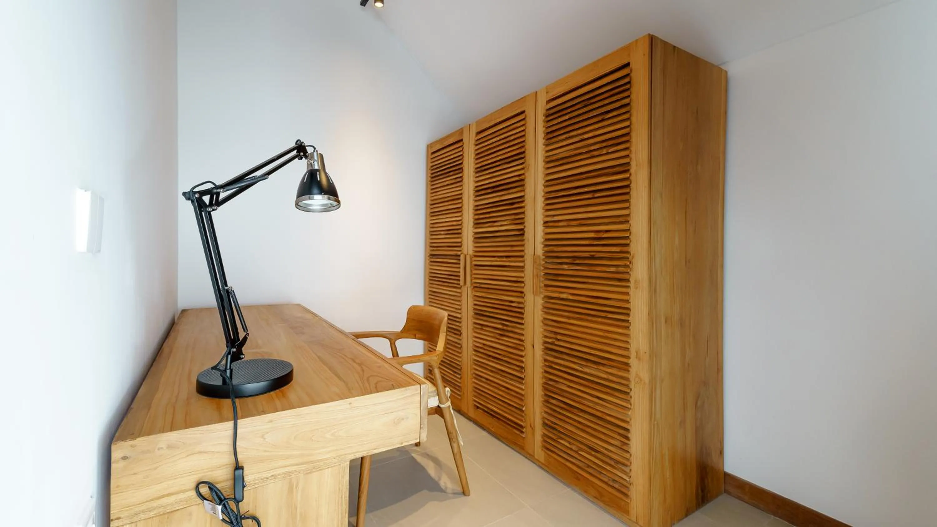 wardrobe in Premier Umalas Villas