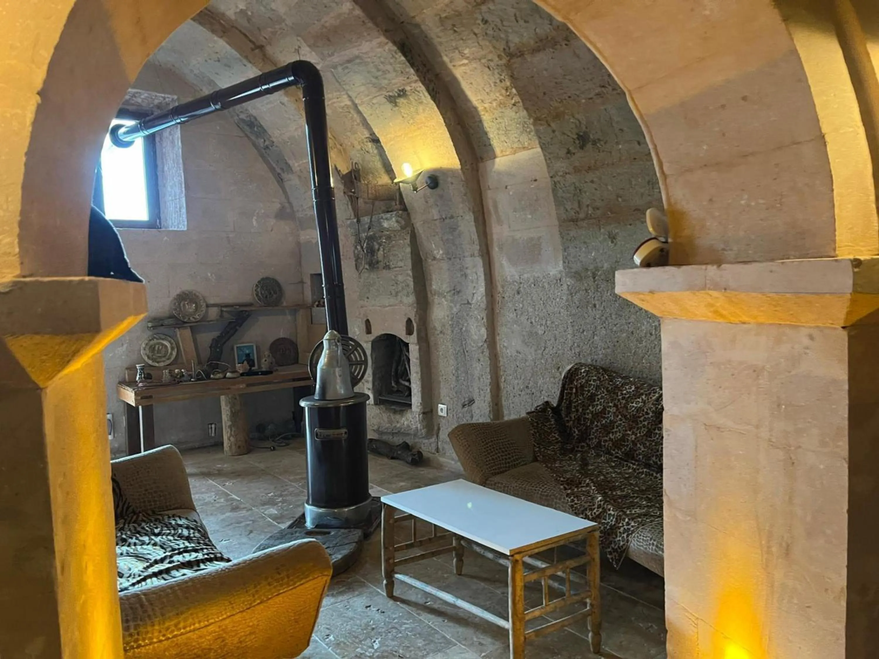 Seating area in Yeşilöz inn Cave otel