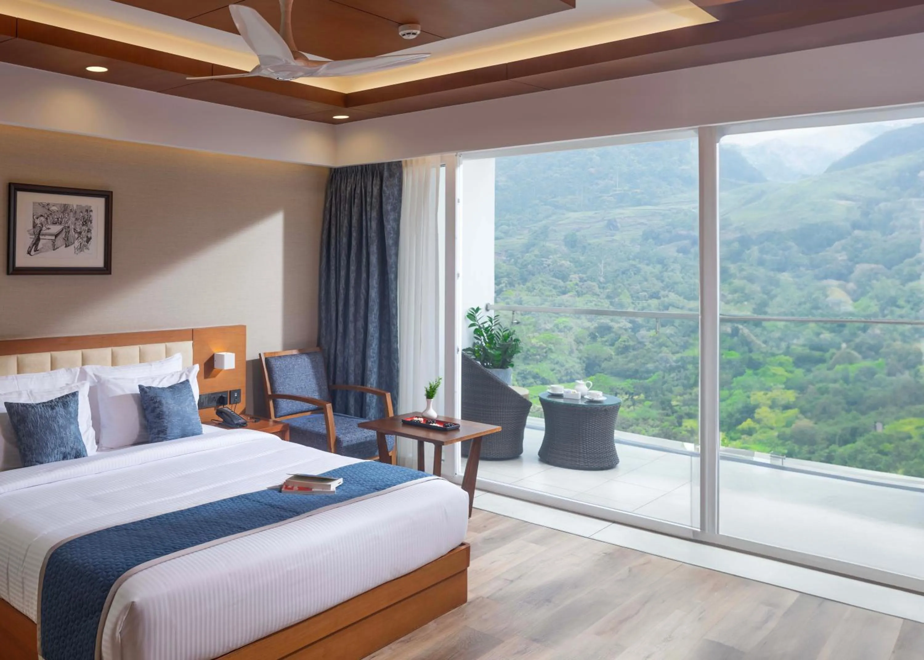 Bedroom, Bed in The Grand Cliff Resort Munnar