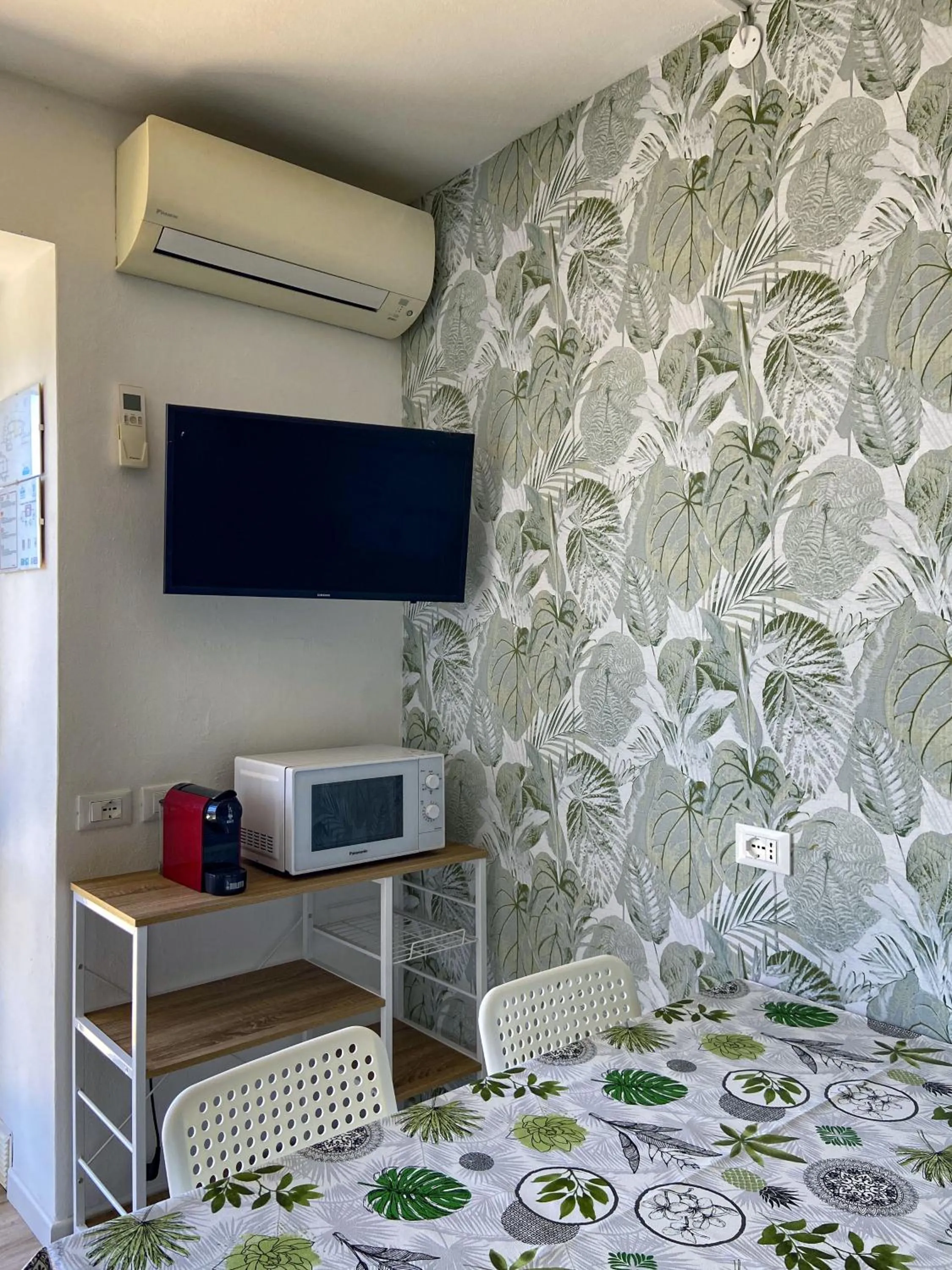 Bed in Residence Intur