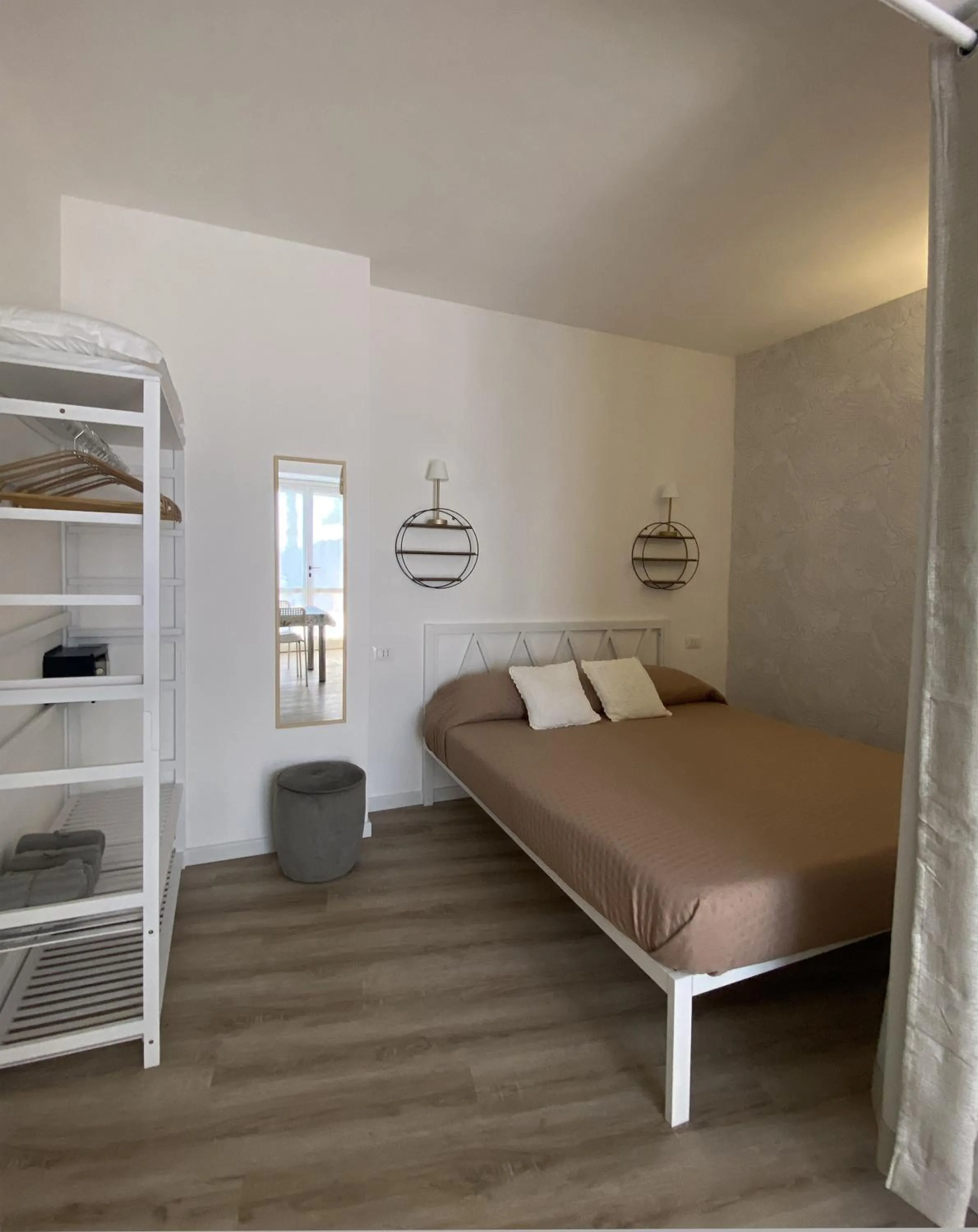 Bed in Residence Intur