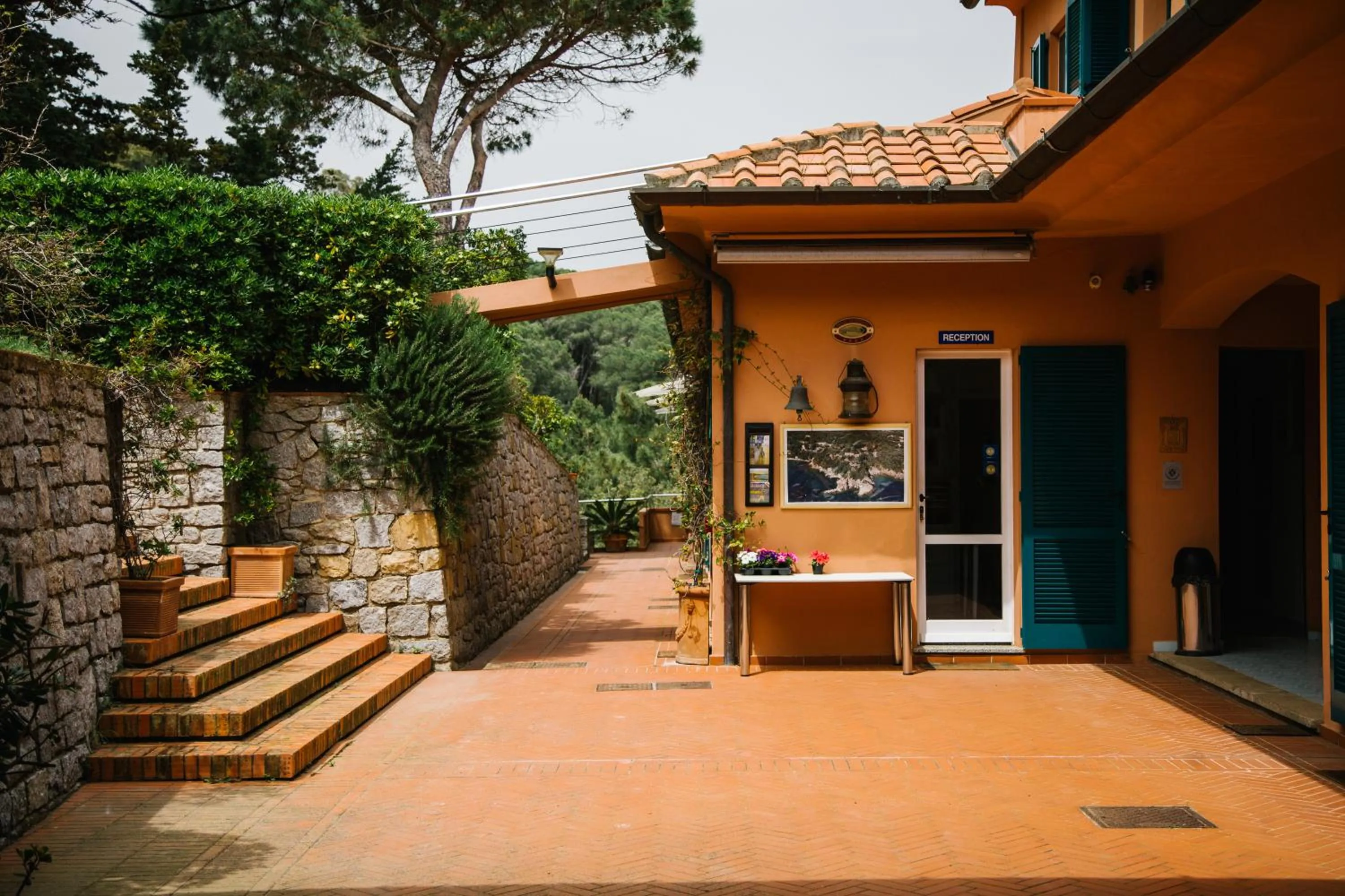 Facade/entrance in Residence Intur