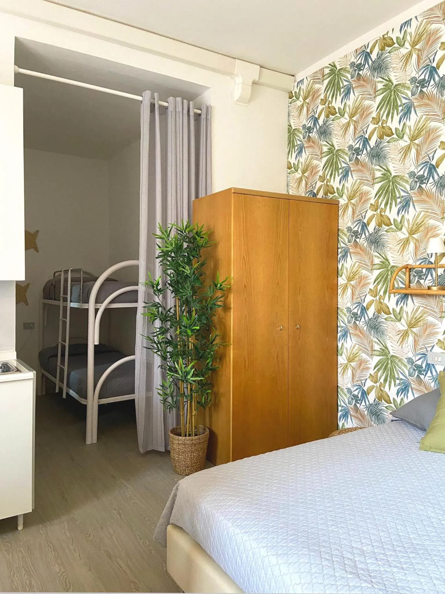 Bed in Residence Intur