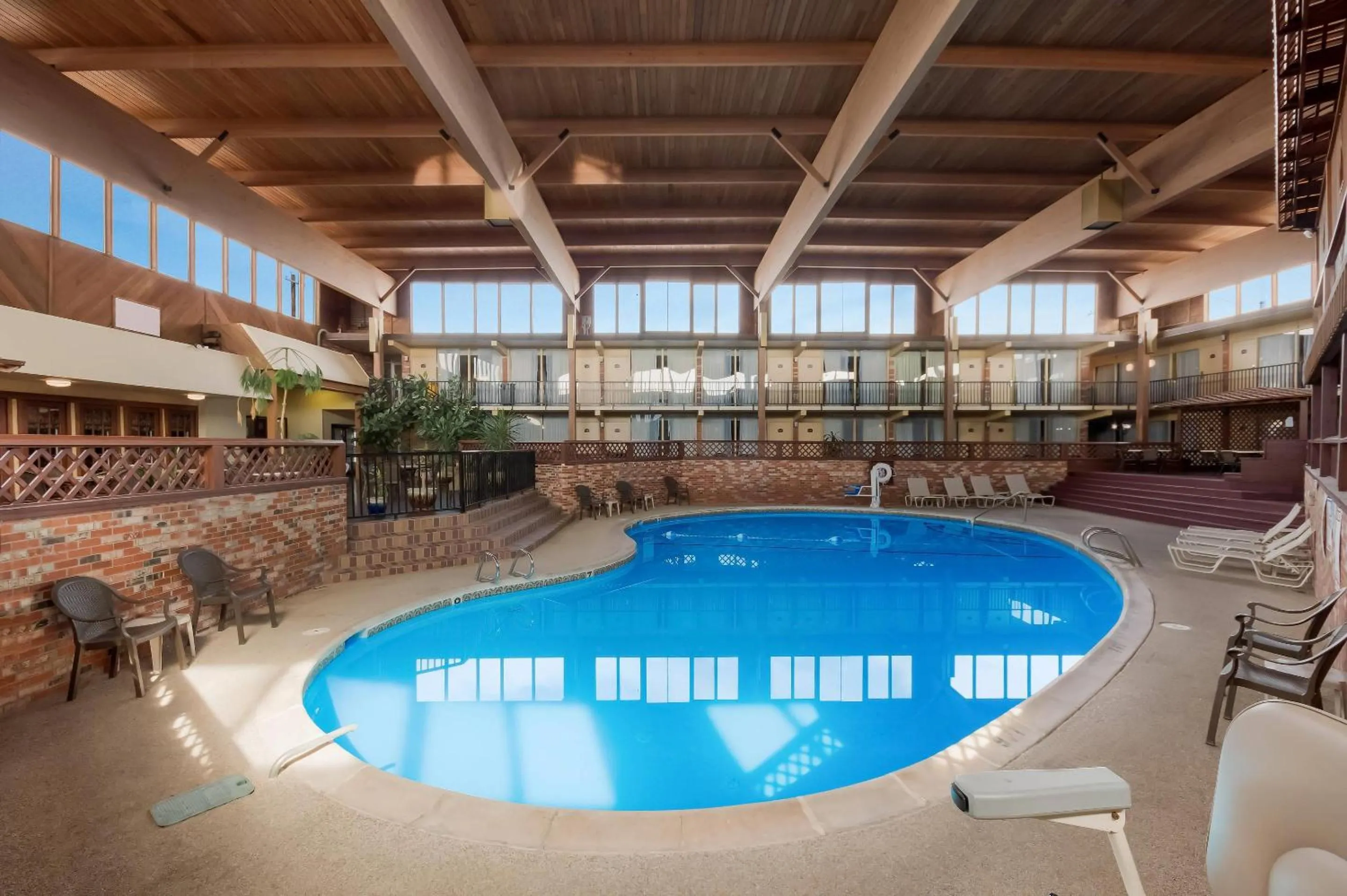 Swimming pool in Quality Inn Chickasha