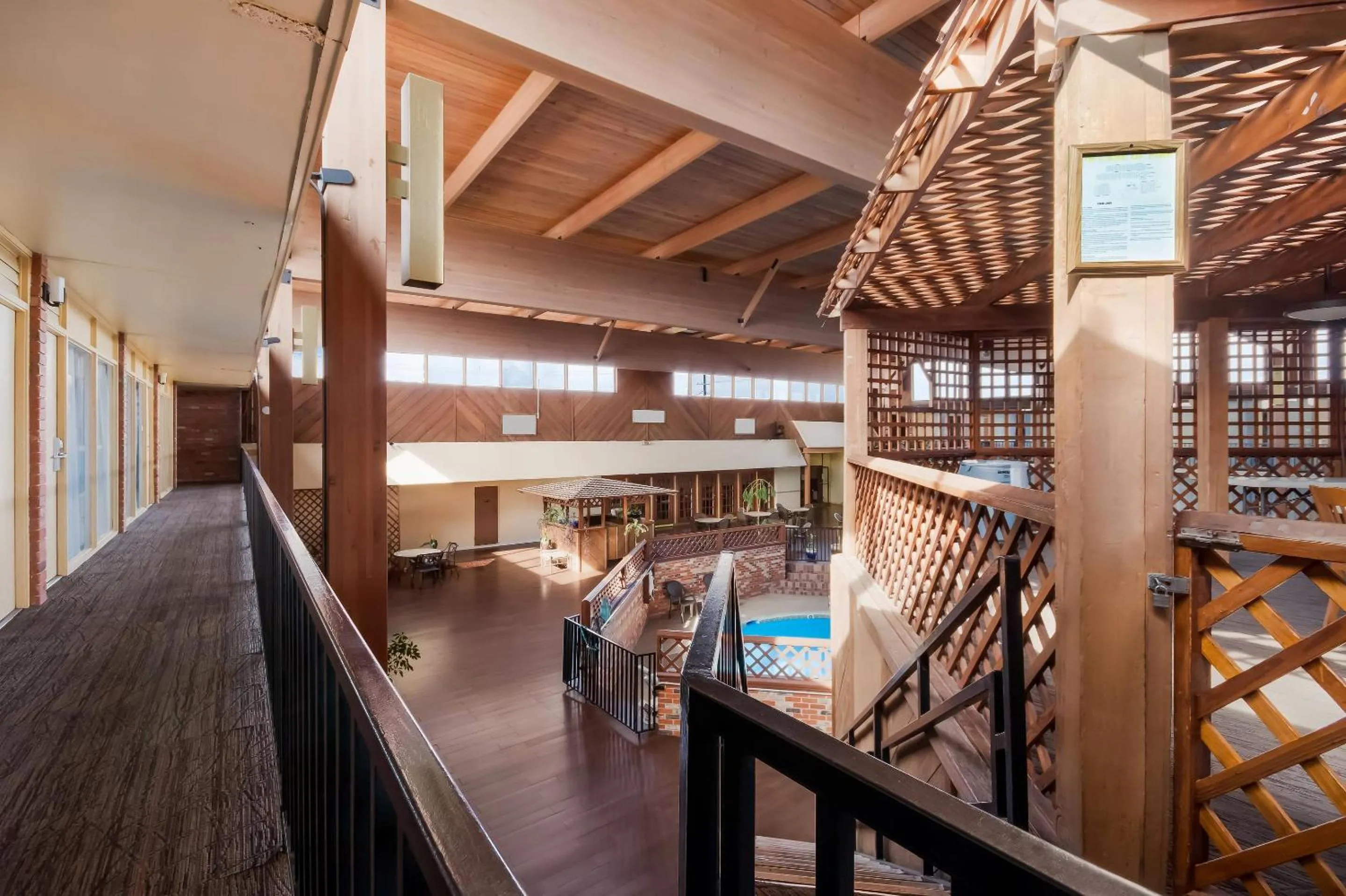 Swimming pool in Quality Inn Chickasha