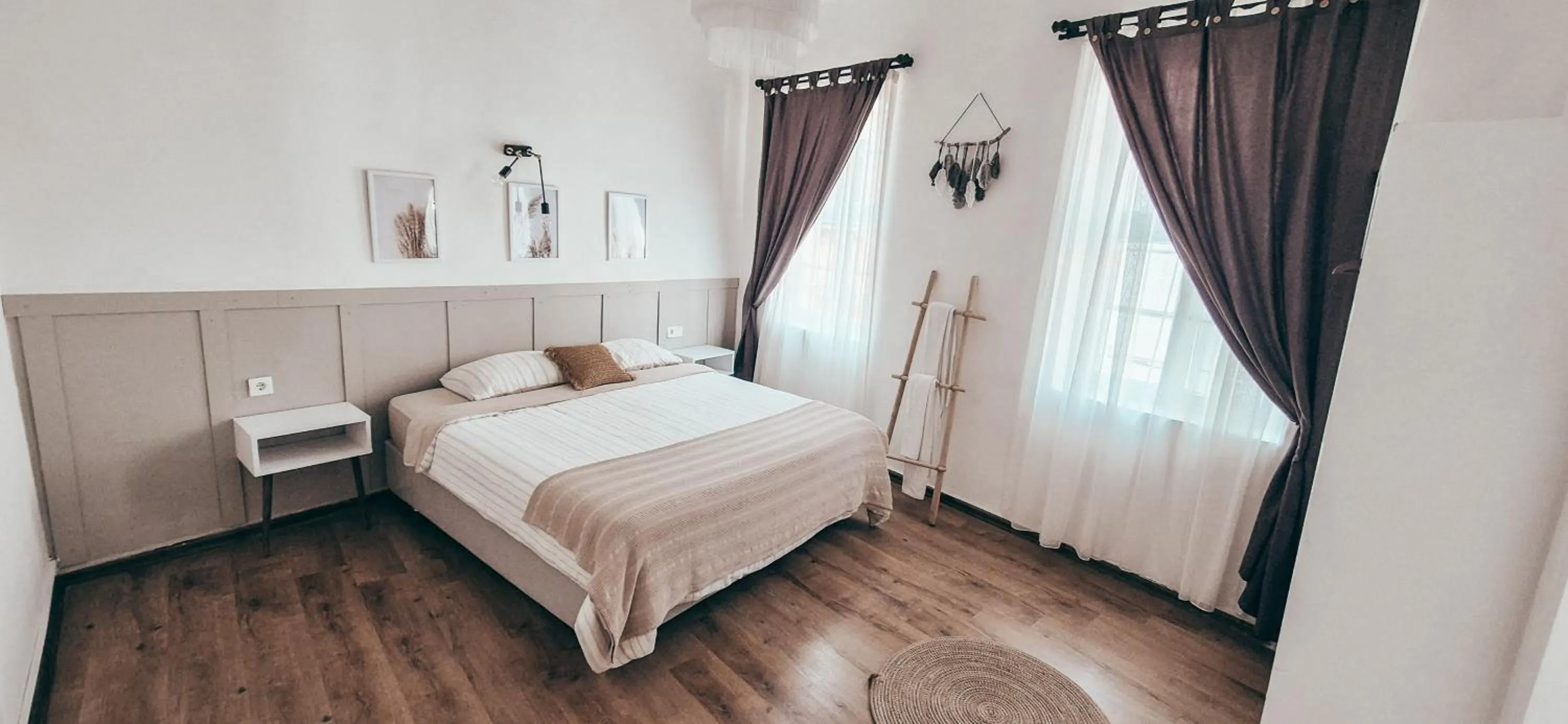 Photo of the whole room, Bed in La Luna Otel Cunda