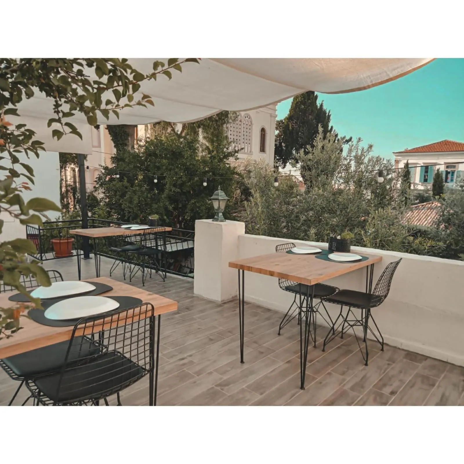 Balcony/Terrace in La Luna Otel Cunda