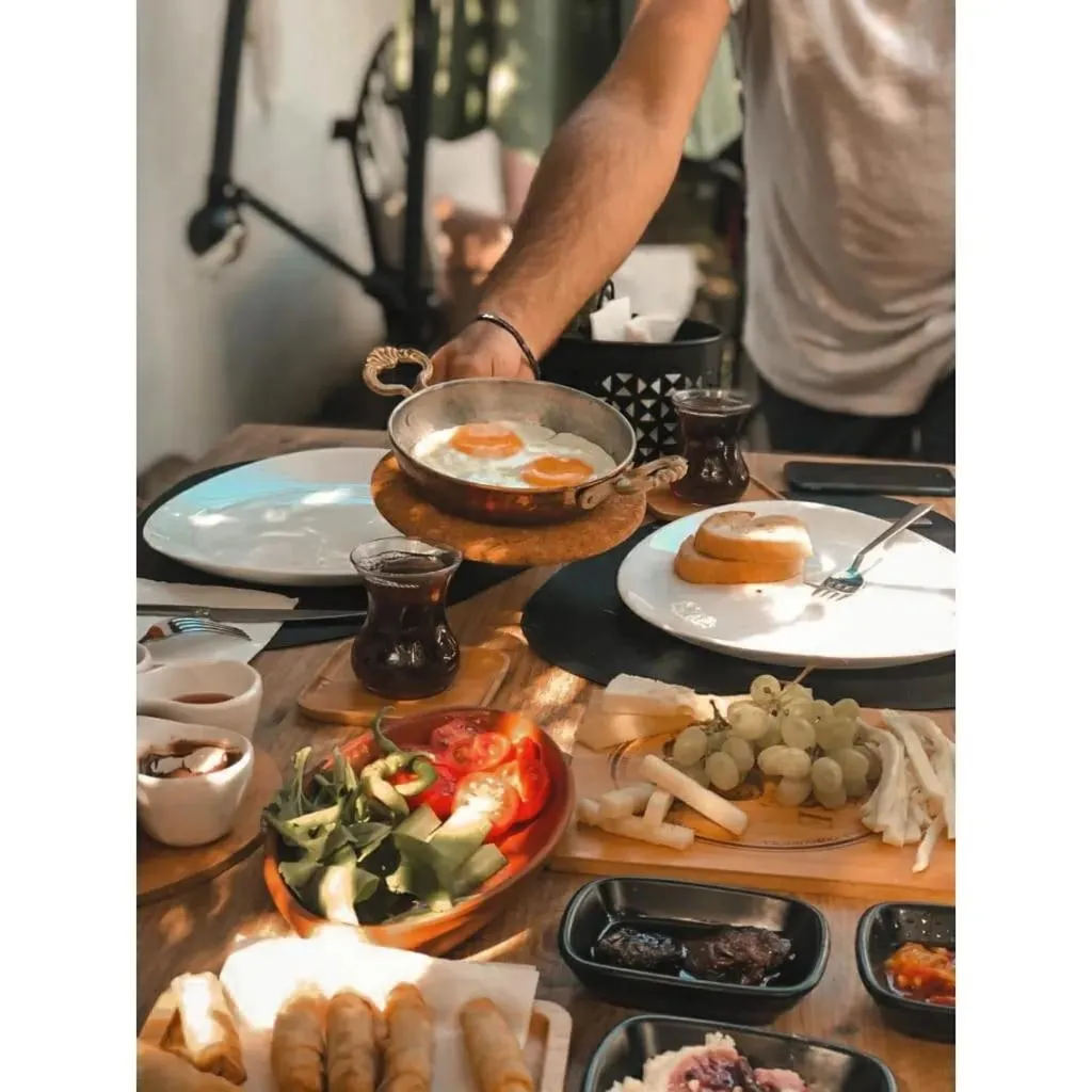 Breakfast in La Luna Otel Cunda