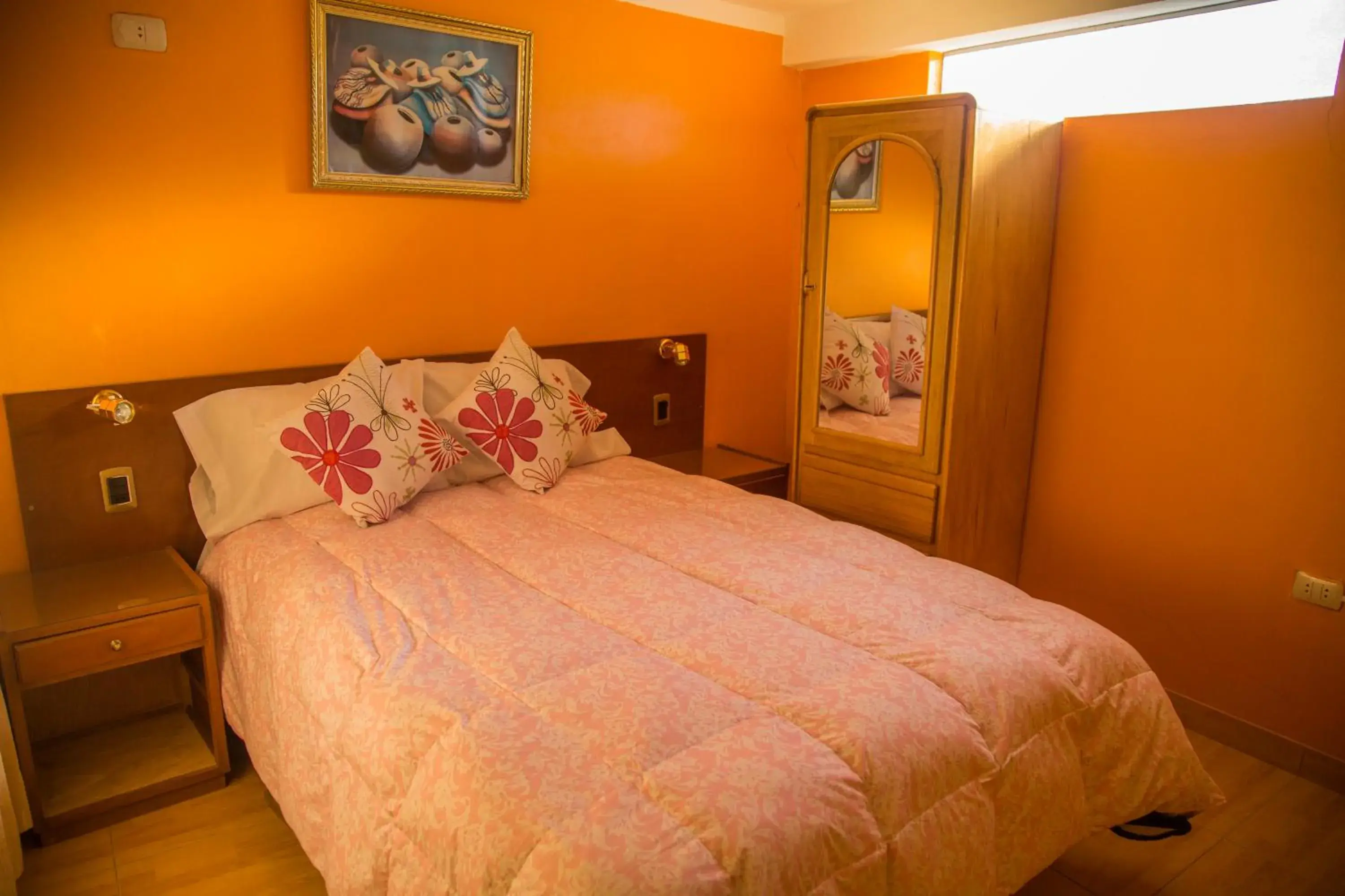 Budget Double Room in Wisny Inn Budget Double Room in Wisny Inn