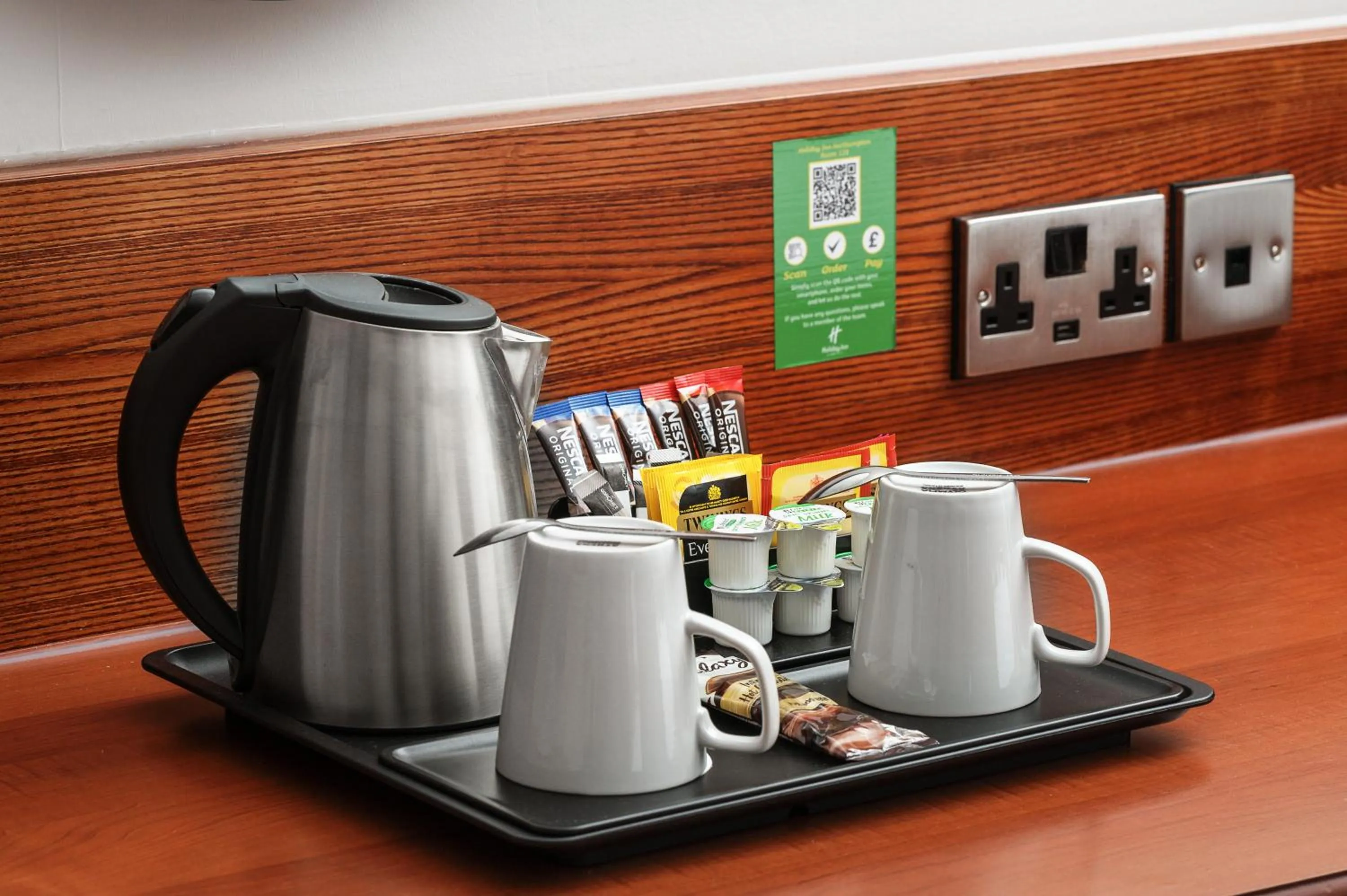 Bed in Holiday Inn Northampton by IHG