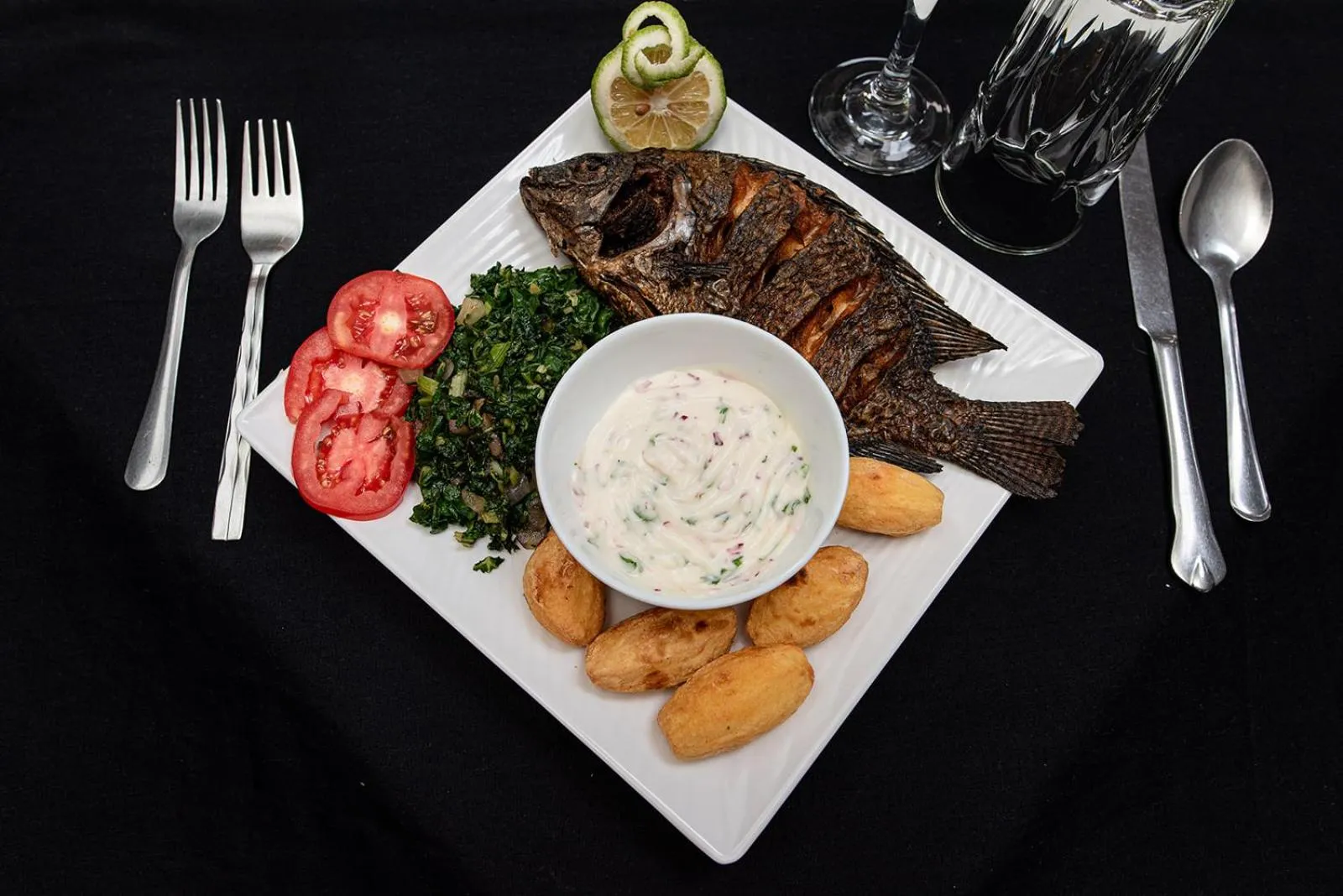 Restaurant/places to eat, Food in The Stand Leisure Hotel