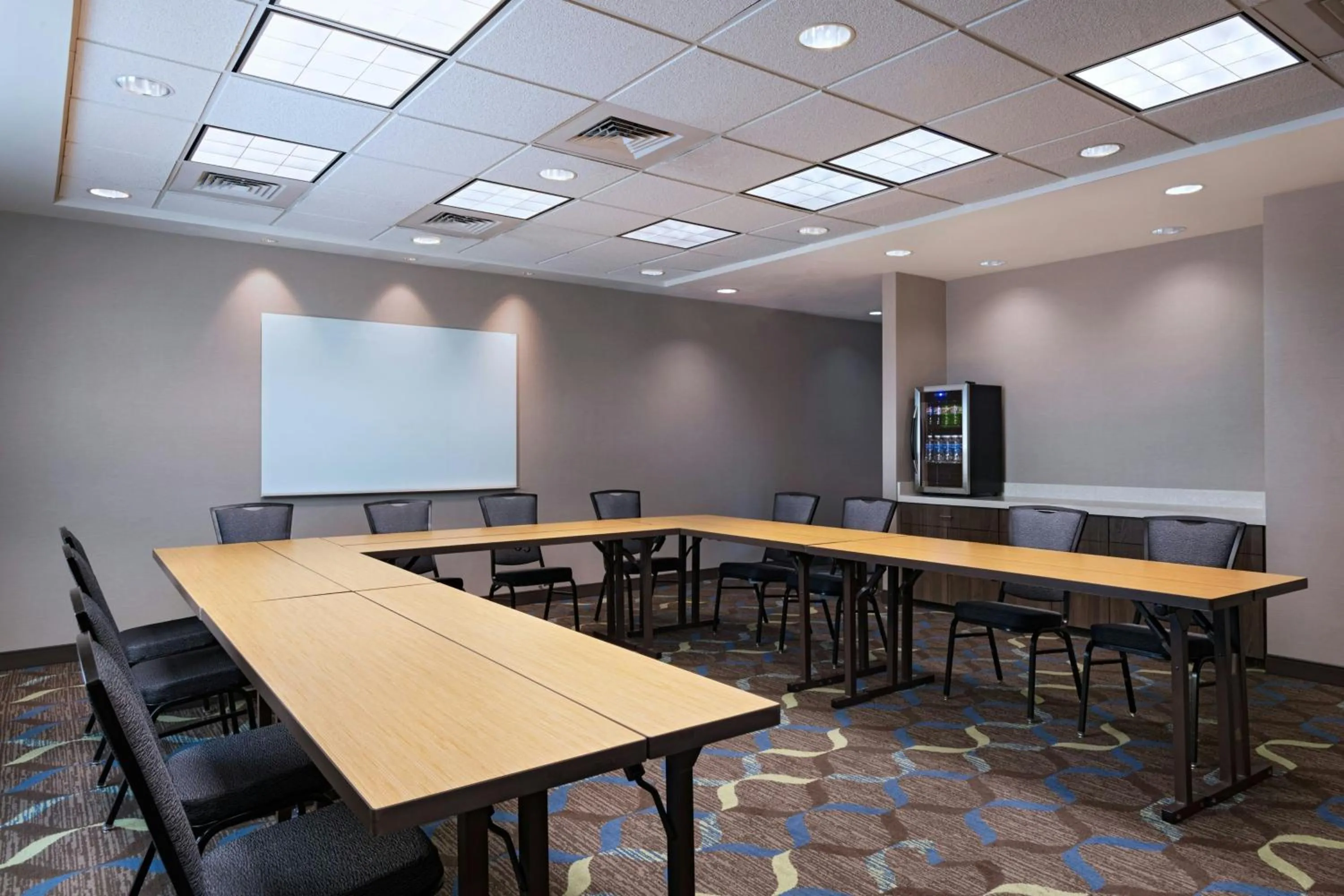 Meeting/conference room in Residence Inn by Marriott Omaha Aksarben Village