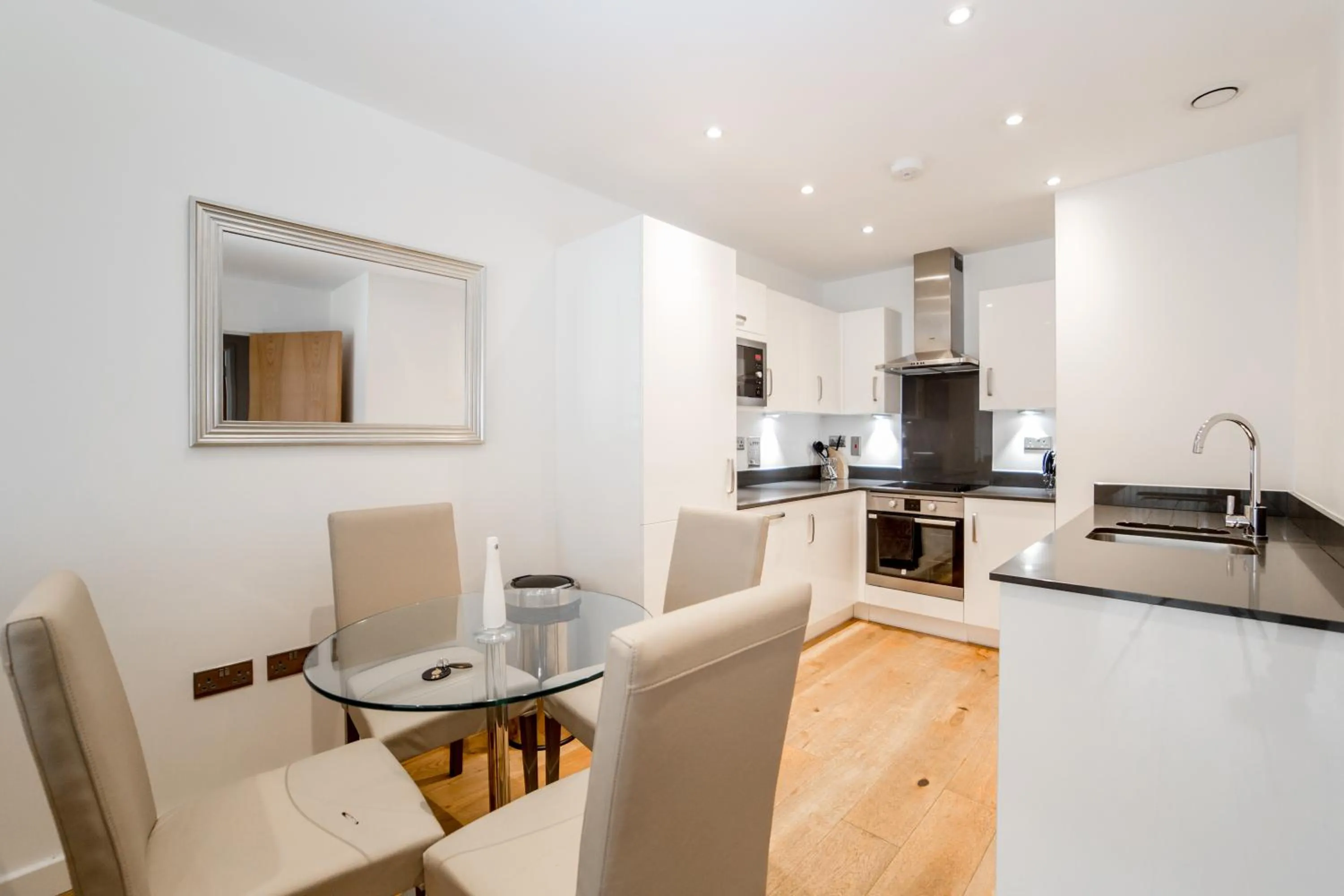 Kitchen or kitchenette in StayInn Greenwich