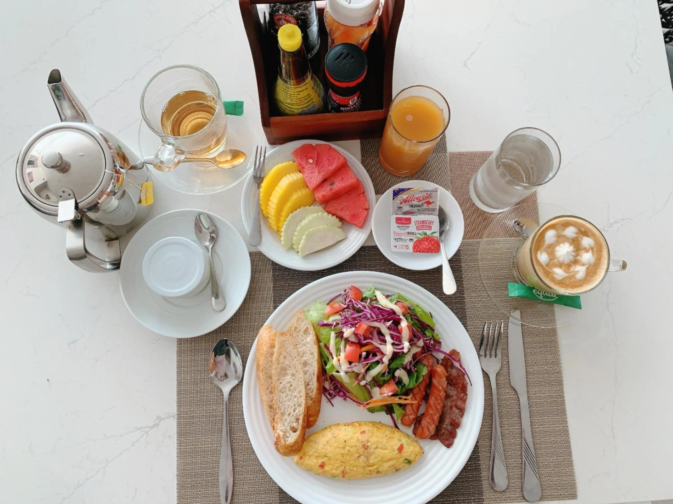 Food and drinks in SN Residences