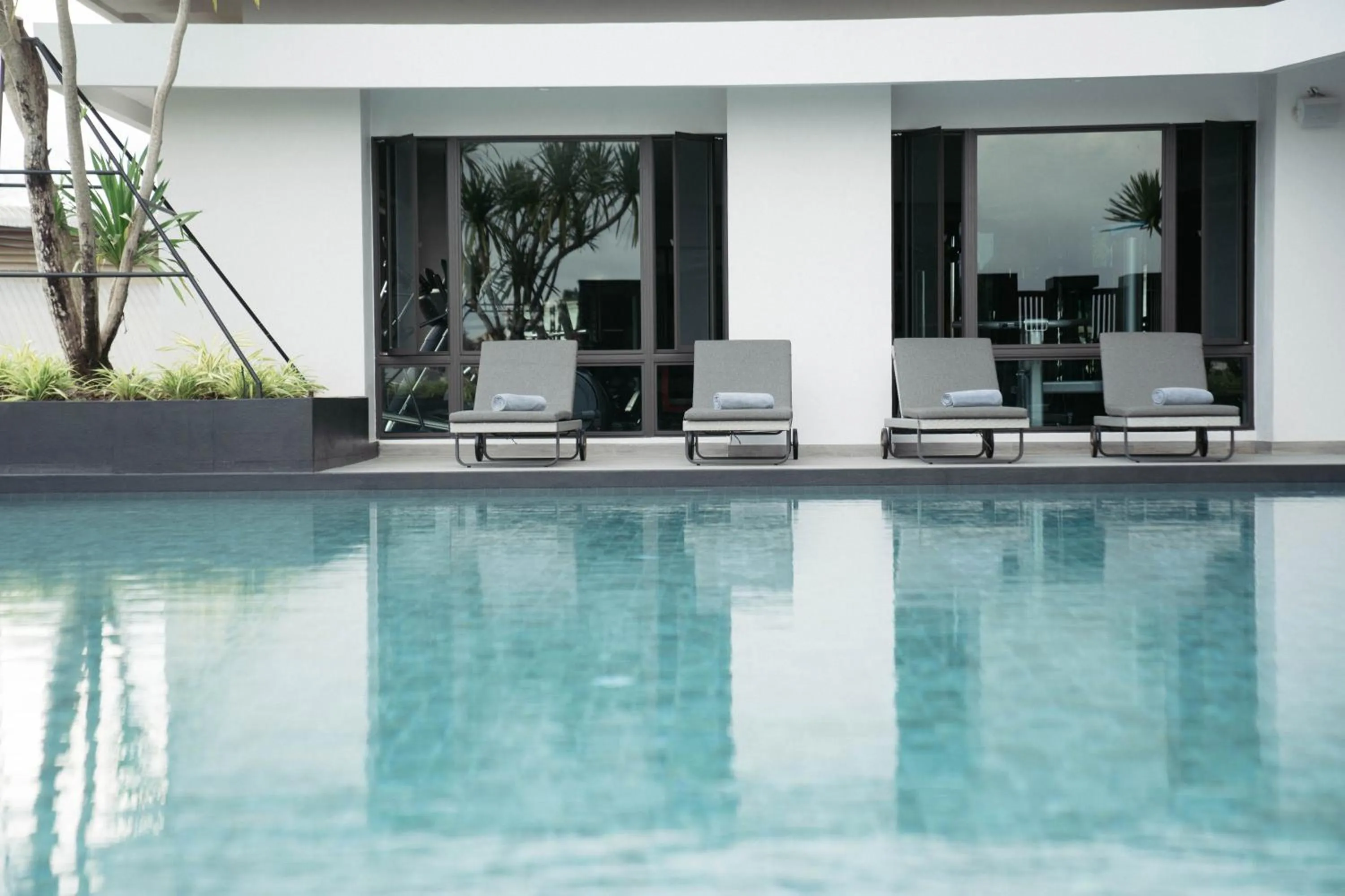 Swimming pool in SN Residences